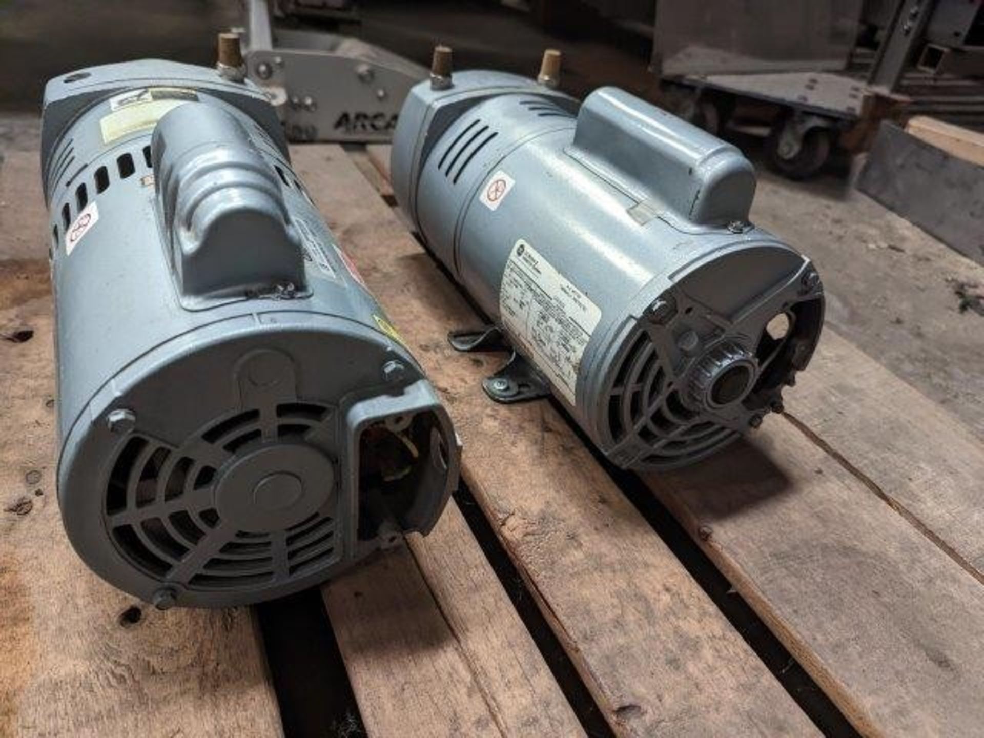 GAST Motor-Mounted Rotary Vane Vacuum Pump units; Model 0823-101Q-G608X; Includes Lot of 2 units (