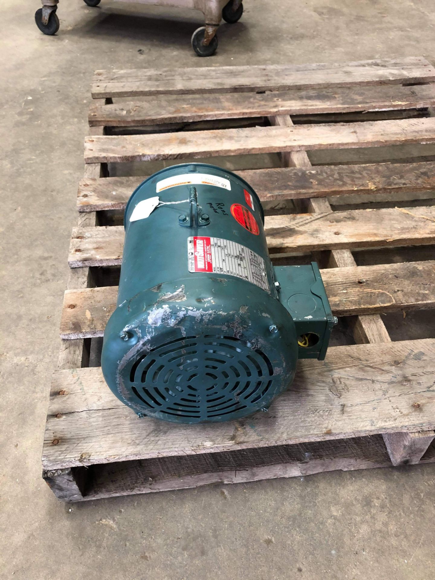 Leeson 3 hp Motor, Model C182T34FK10A, Cat #15209.00 with Frame 182TC, 230/460 V, 3515/2885 RPM, 3