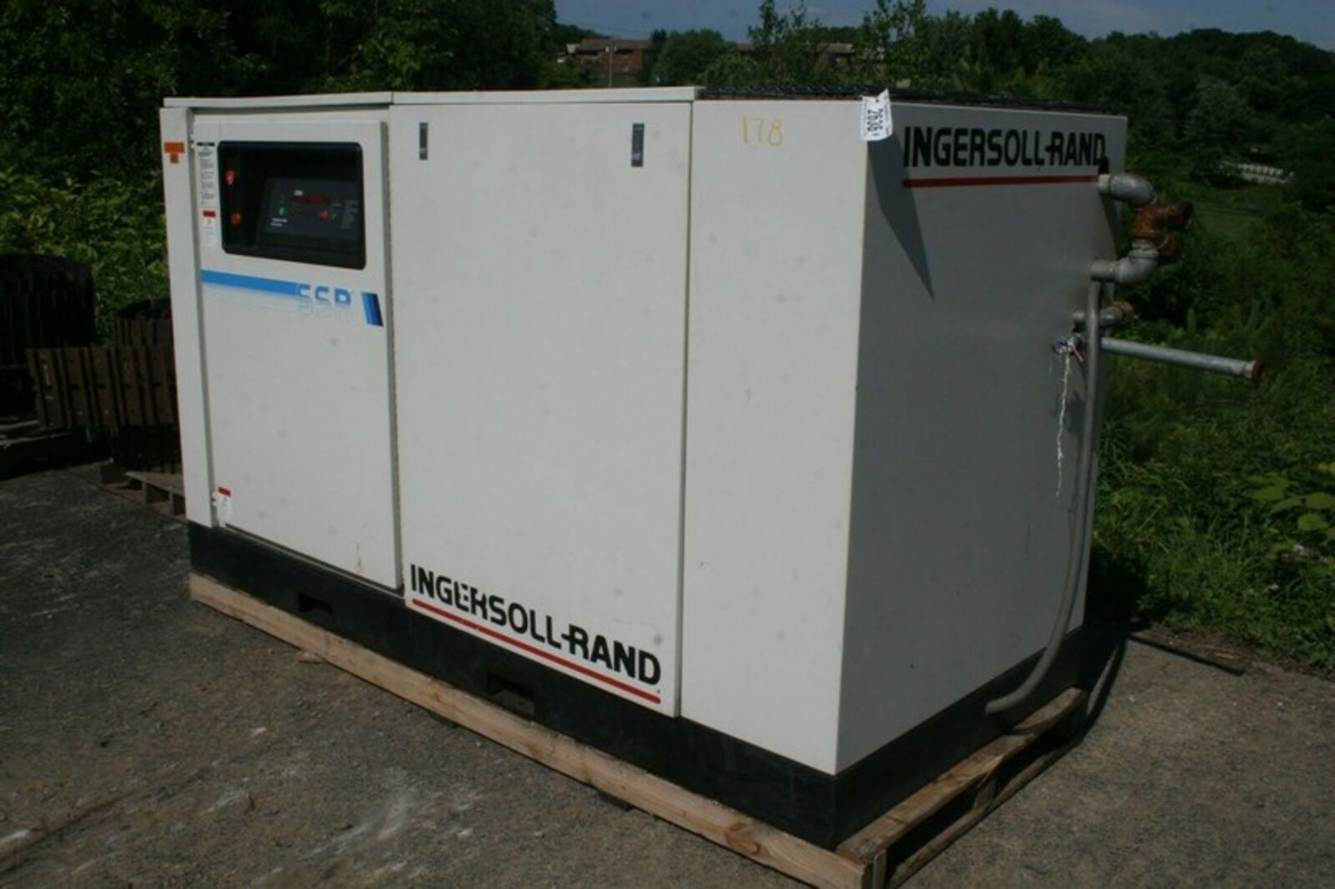 Ingersoll Rand 50 hp Rotary Reciprocating Air Compressor, Model SSR-EP50, S/N F6429U92301, CFM