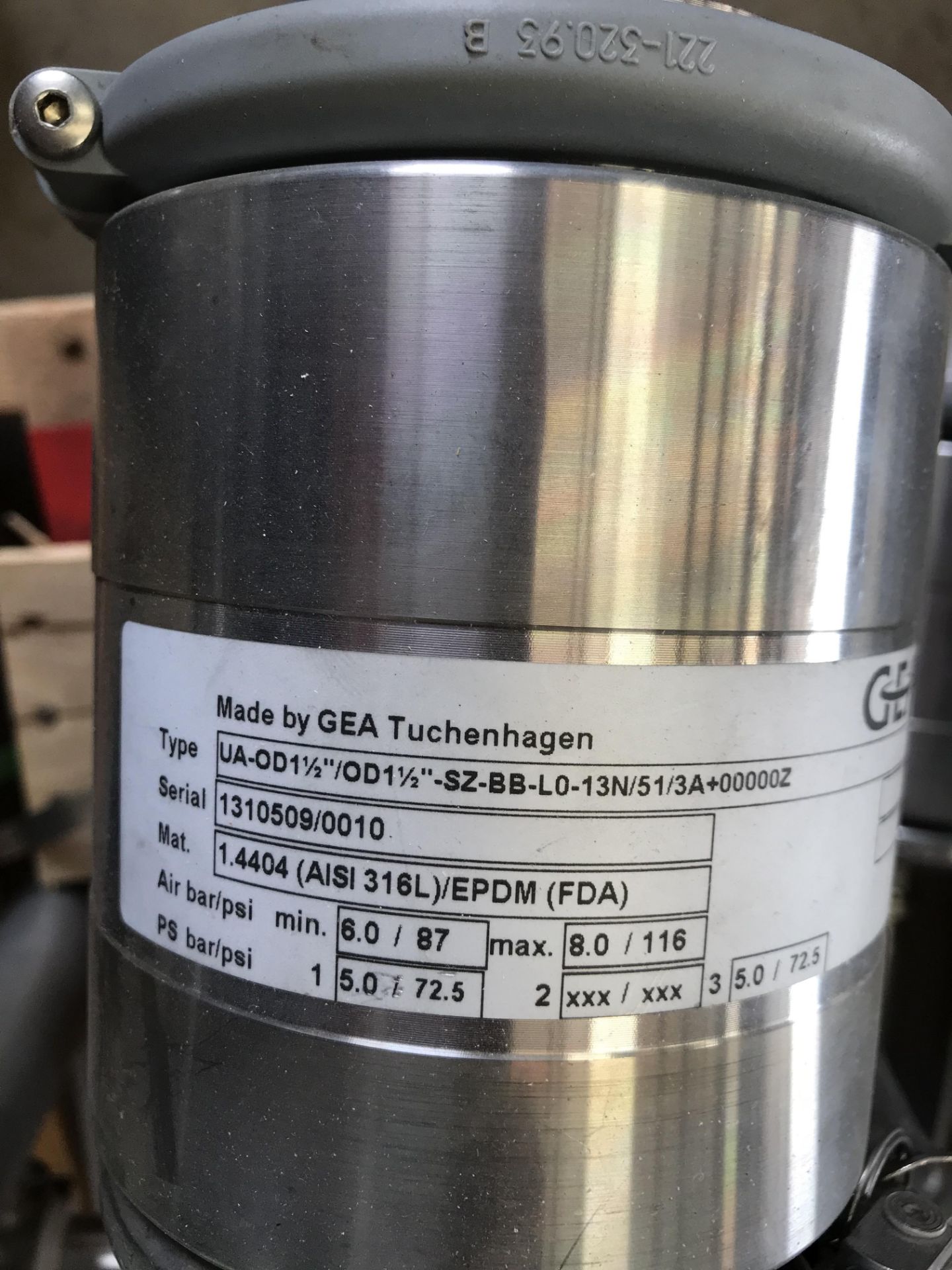 New GEA 12-Unit 1-1/2" Valve Cluster, Type UA-OD1-1/2" / OD1-1/2" - SZBB-LO-13N/51/ 3A+00000Z, S/N - Image 4 of 4