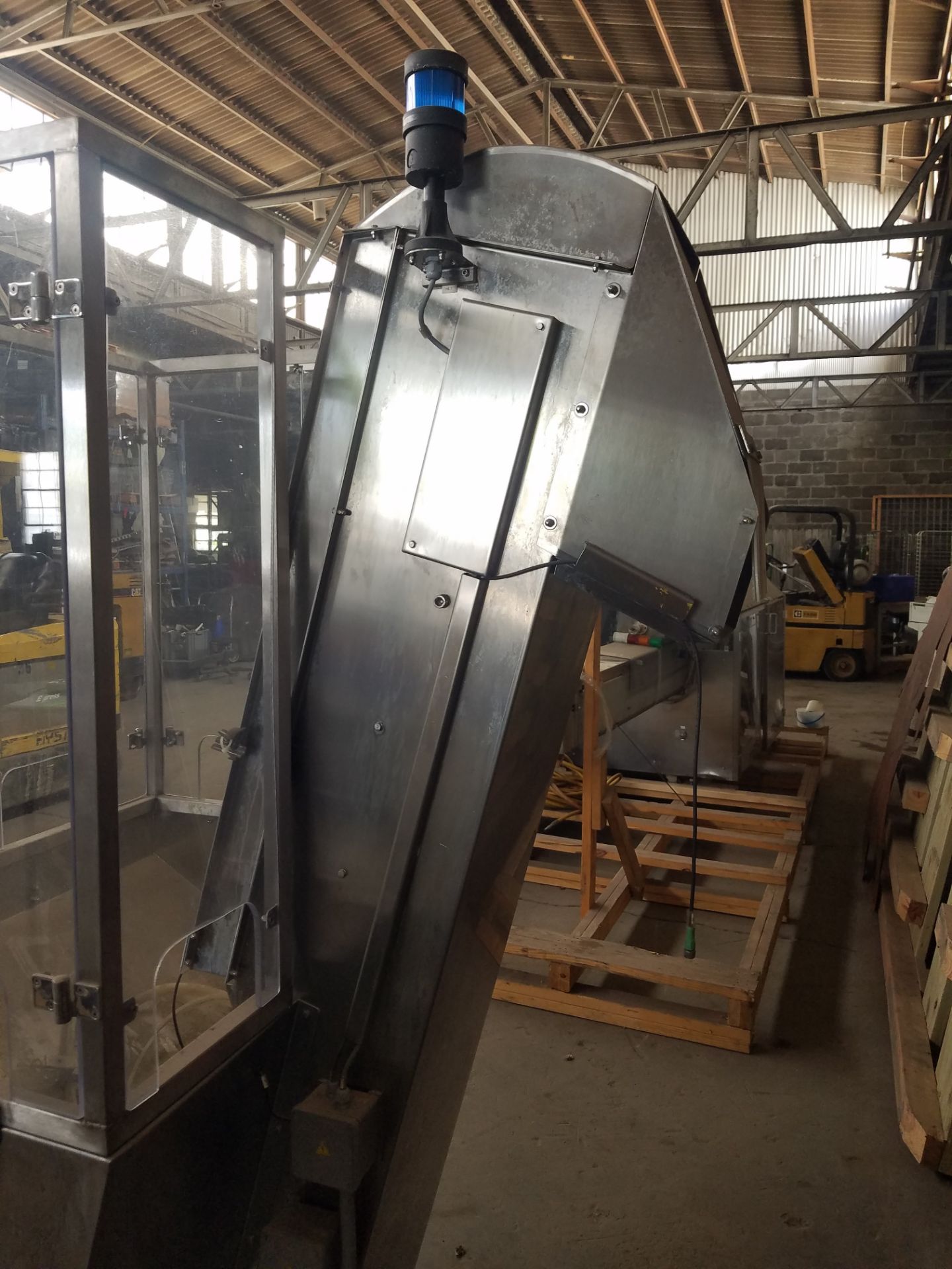 OZAF E/30 AG Stainless Steel Hopper/Incline Belt Conveyor/Cleats, S/N 4412, Volt 240, 3-Phase, - Bild 3 aus 5