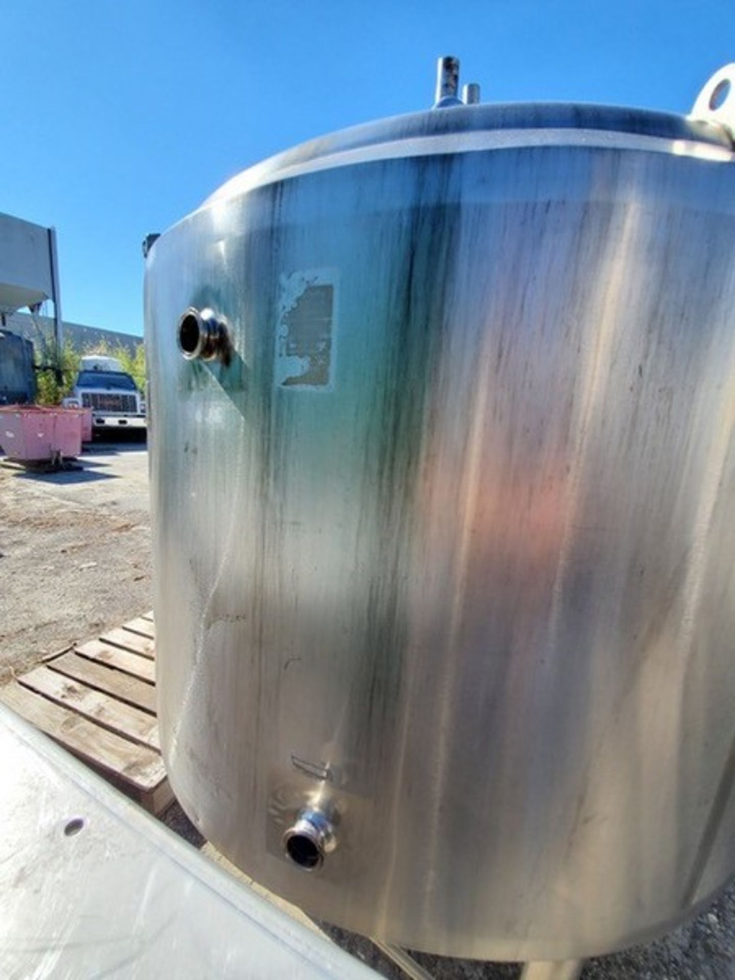 APV Crepaco 300 Gal. Jacketed Mix Tank, Max.75 psi - 350 Degree F Max. Temp., 14" Impeller - 2-3/ - Image 5 of 8