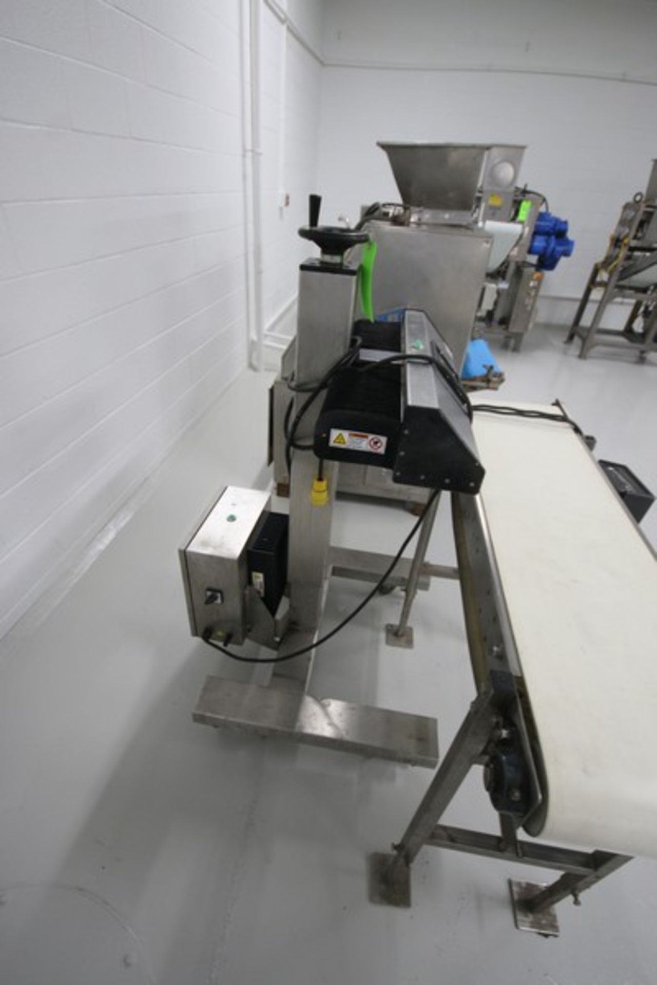 Lepel Induction Sealer, Mounted on S/S Frame, with Riada Aprox. 4 ft. L Straight Section of Conveyor - Image 4 of 5