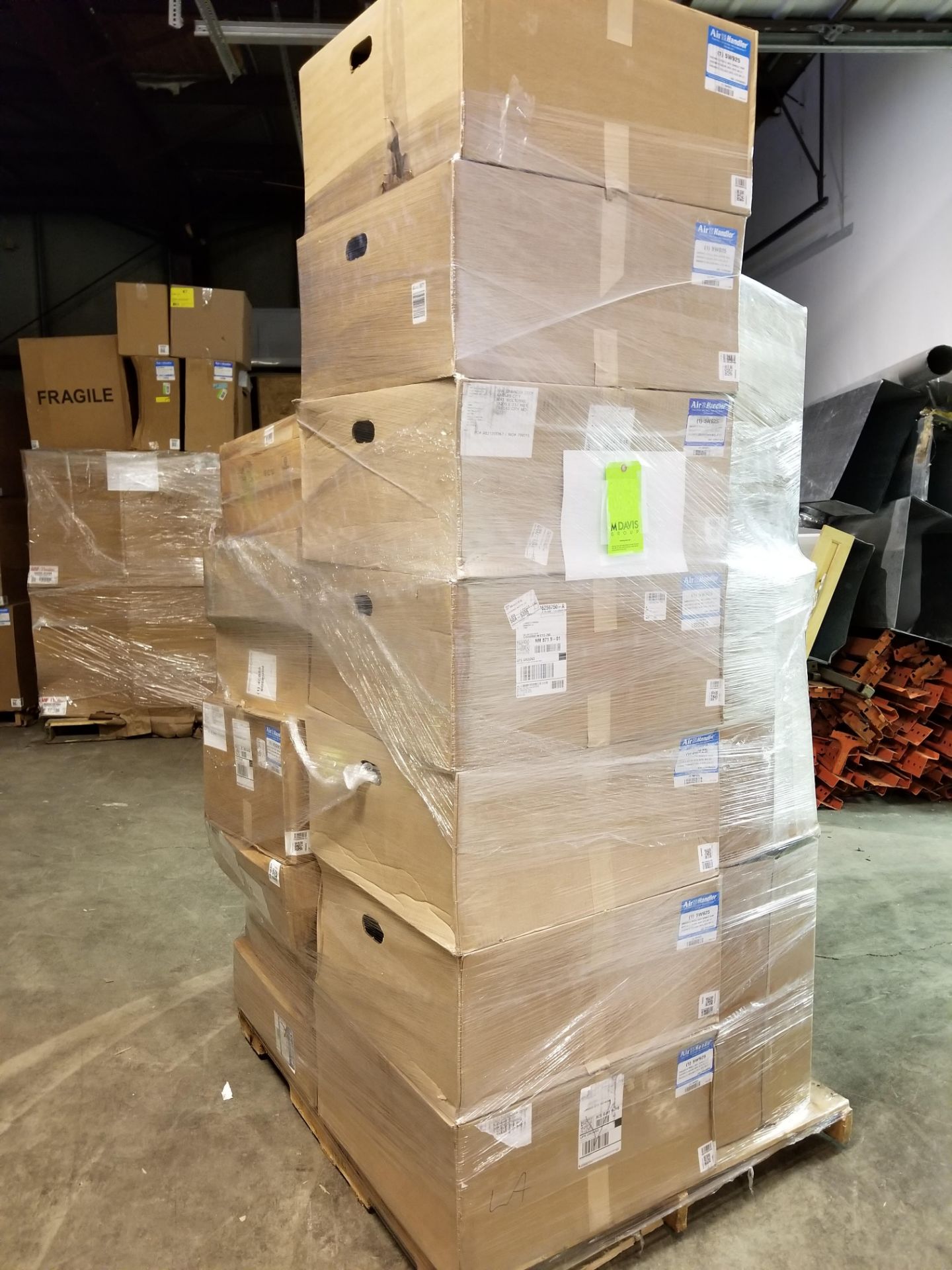 Whole 3 pallets, 137 air filters: New filters. Grainger#: 5E845(2); 5W426(2); 5M317(11); 2GHT1; - Image 2 of 3