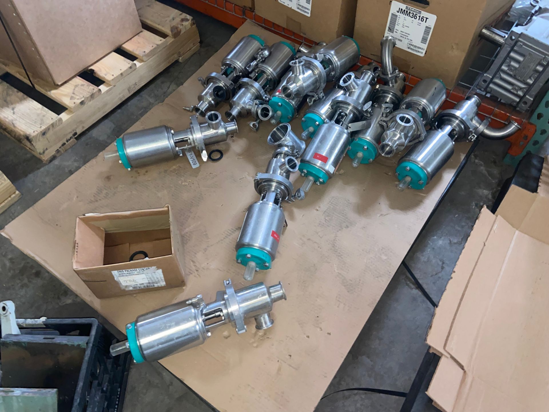 (12) NEW 1-1/2” Tri-Clover Air Valves (LOCATED IN BALTIMORE, MD) (Loading, Rigging, & Site