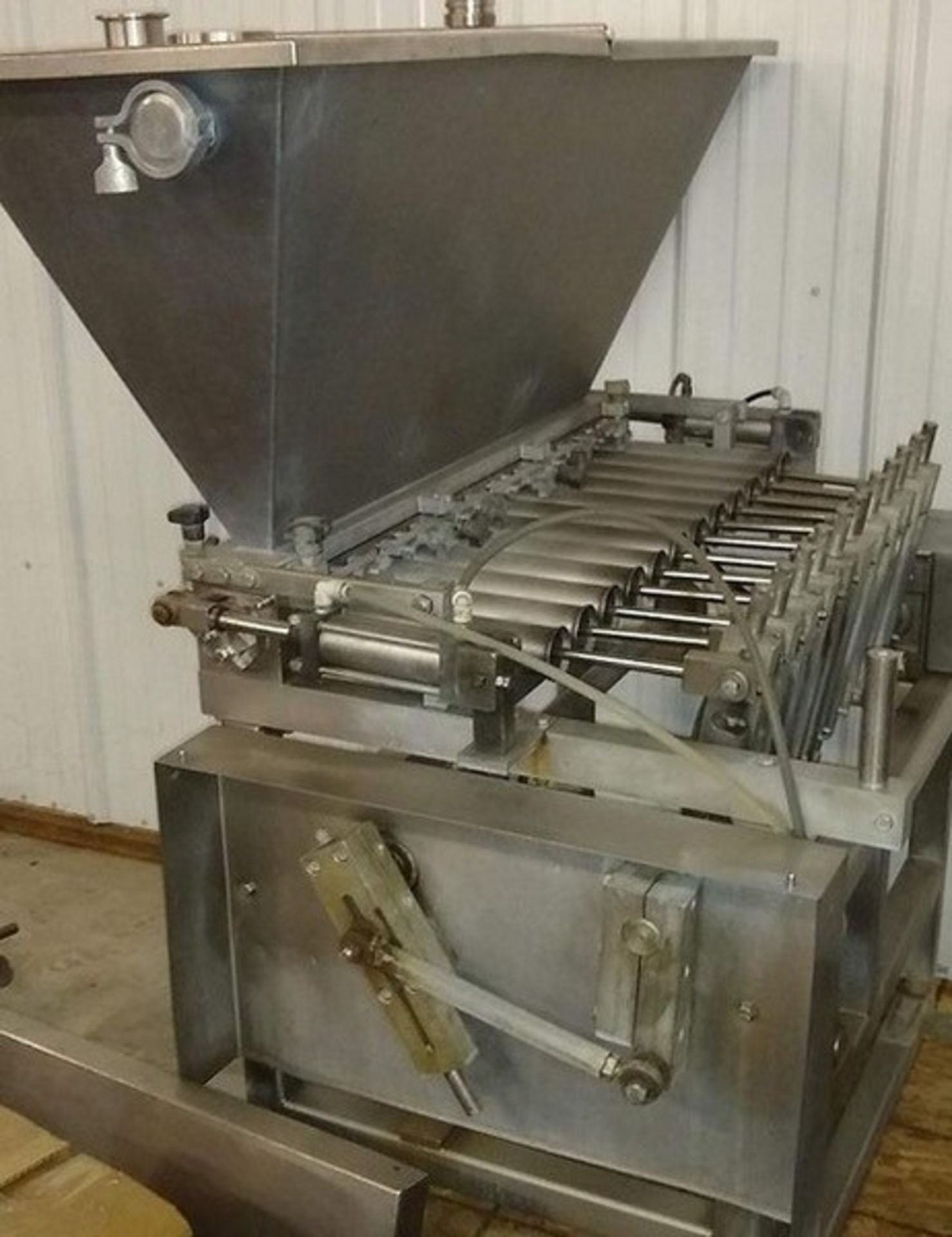 Autoprod FP 2X6 Inline Cup Filler, Model FP 2X6, S/N 1855, Year Built 2001 (Loading Fee $550) ( - Bild 7 aus 7