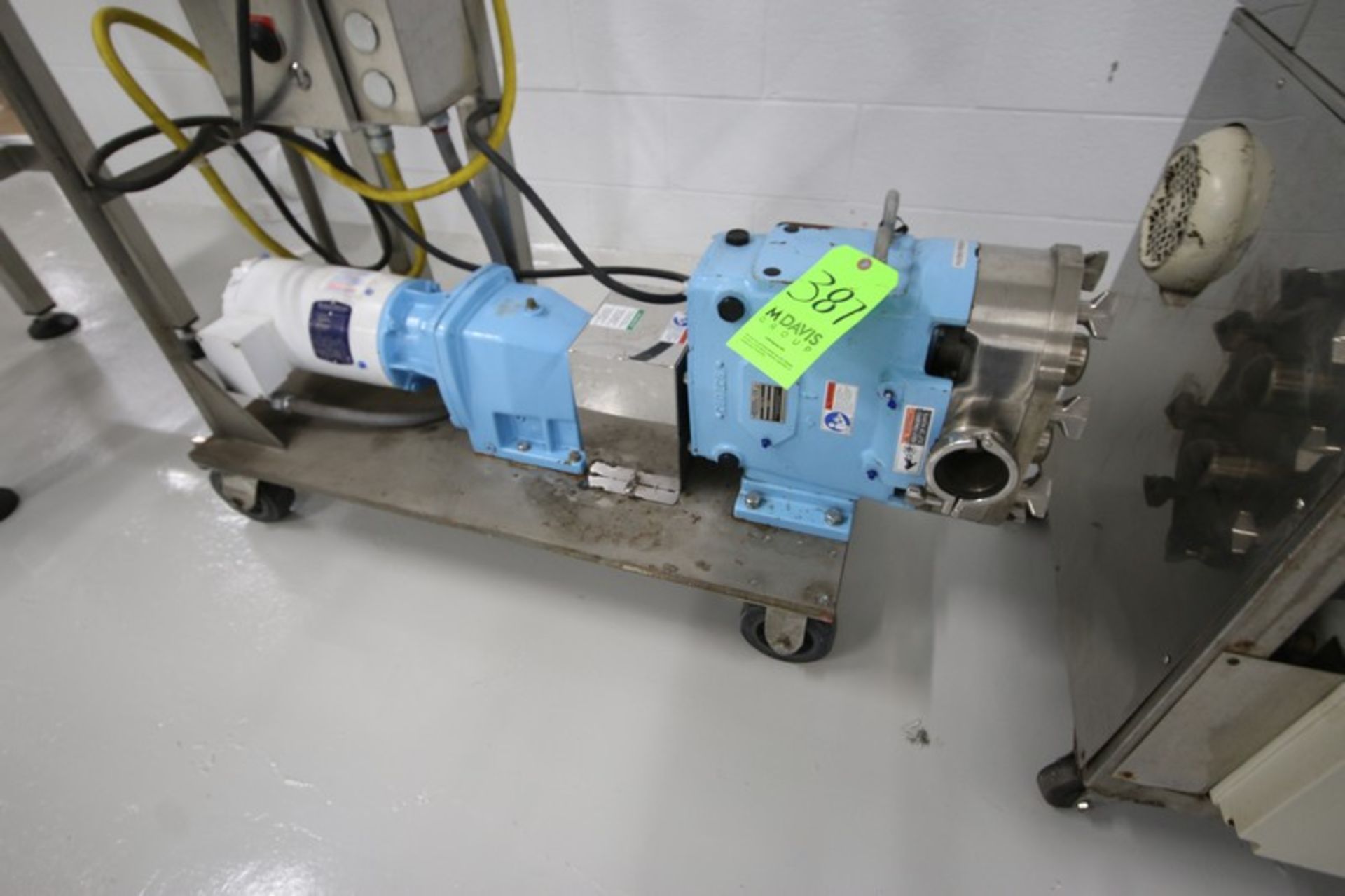 WCB 1-1/2 hp PD Pump, M/N 060, S/N 414109 06, with Baldor 1725 RPM Motor, Mounted on S/S Skid ( - Image 2 of 4