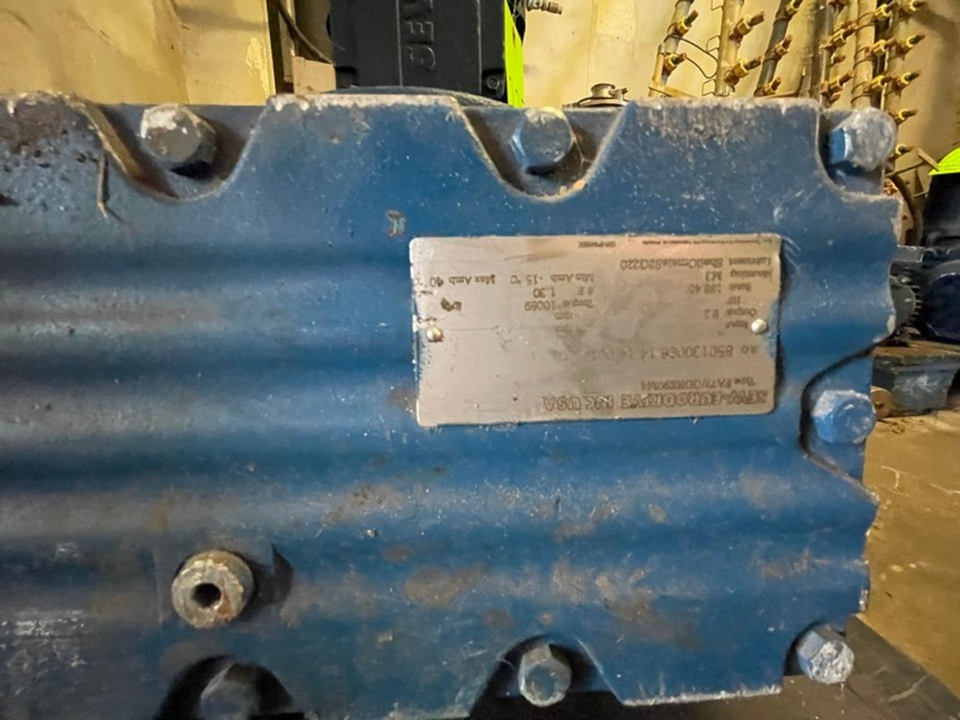 New Gearbox 230/460 V; 1 1/2 HP (Loading Fee $50) (Located Dixon, IL) - Image 2 of 3