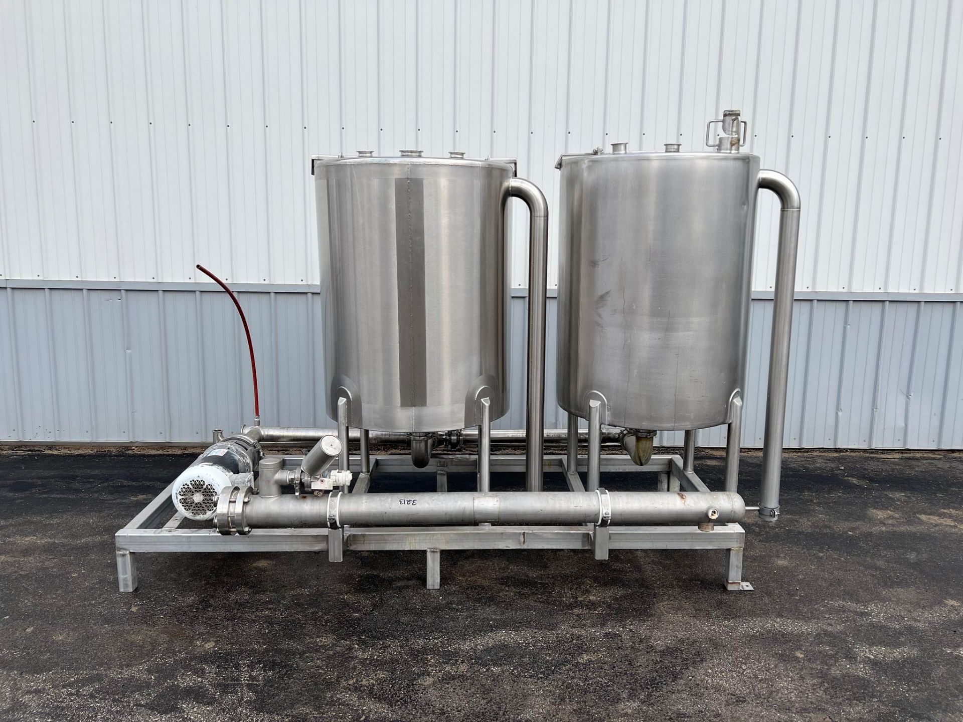 2-Tank CIP Skid consists of (2) 150 Gal. Single Shell Tank with Wing Top Covers,-(1) Tank is New and - Image 6 of 7