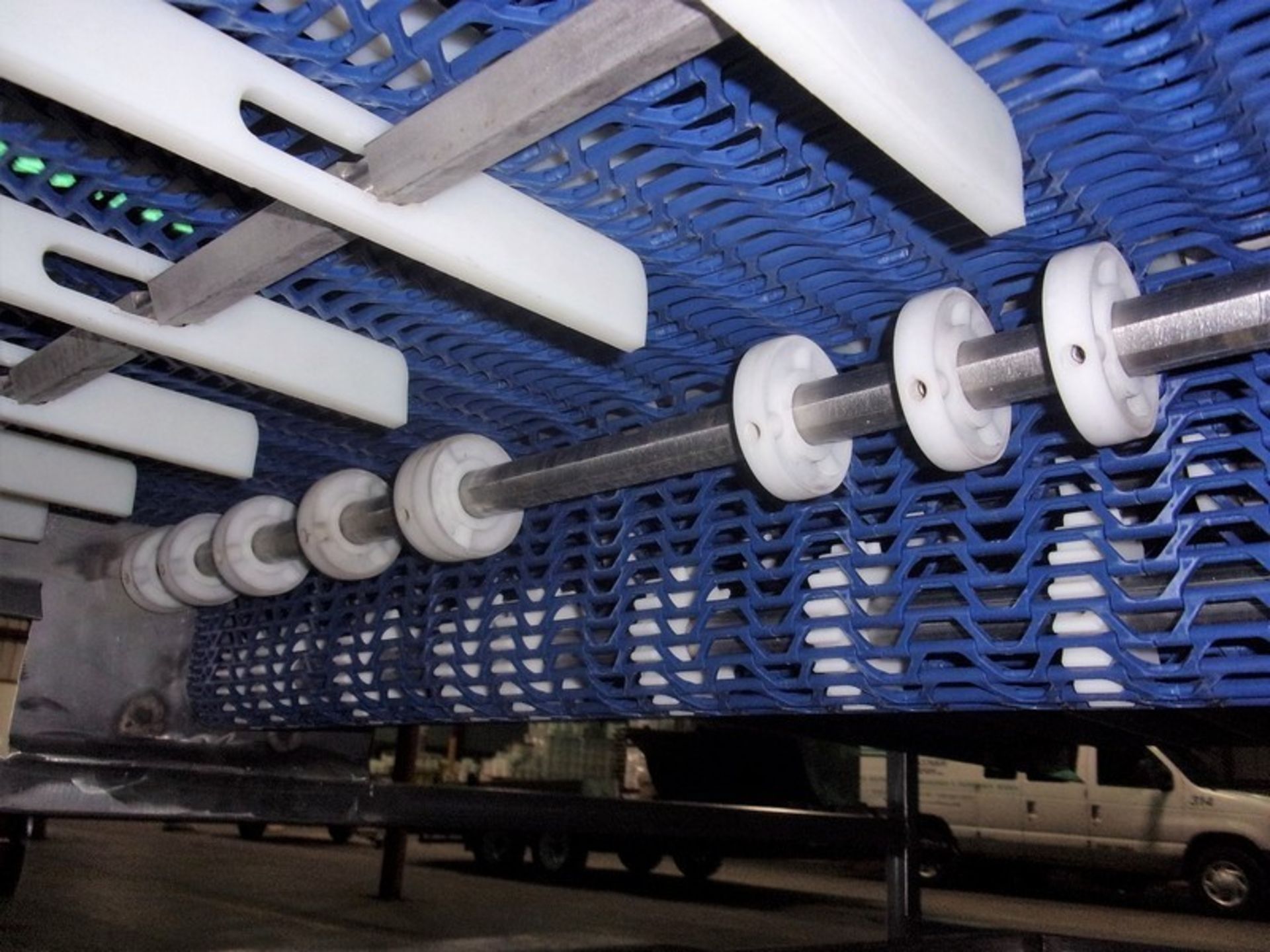 Aprox. 34" x 167" S/S Sanitary Blue Intralox Belt Conveyor, All S/S Construction, Infeed and - Image 6 of 11