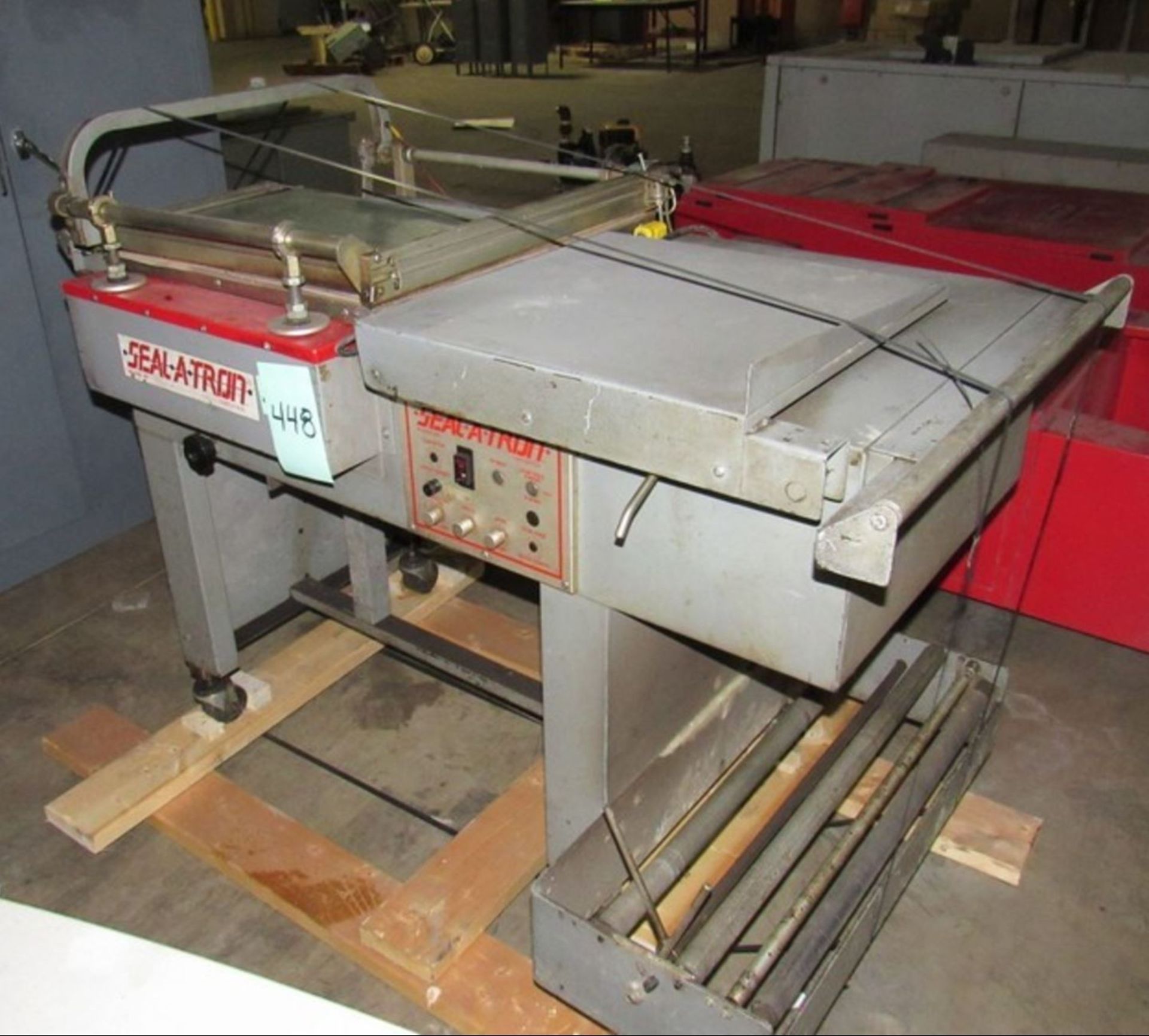 Seal-A-Tron Shrink Wrapper (LOCATED IN IOWA, RIGGING INCLUDED WITH SALE PRICE) -- Optional - Image 2 of 7