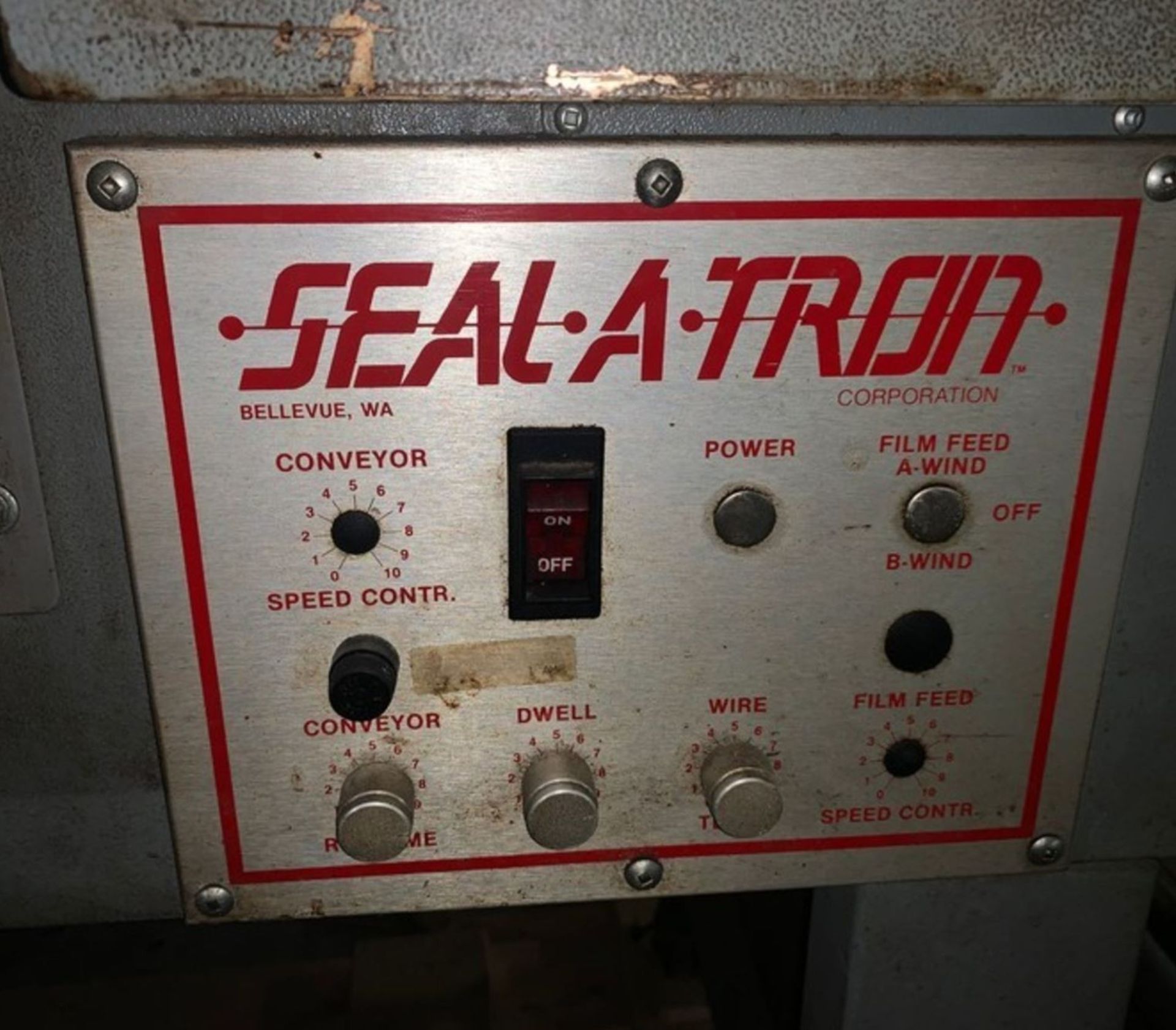 Seal-A-Tron Shrink Wrapper (LOCATED IN IOWA, RIGGING INCLUDED WITH SALE PRICE) -- Optional - Image 7 of 7