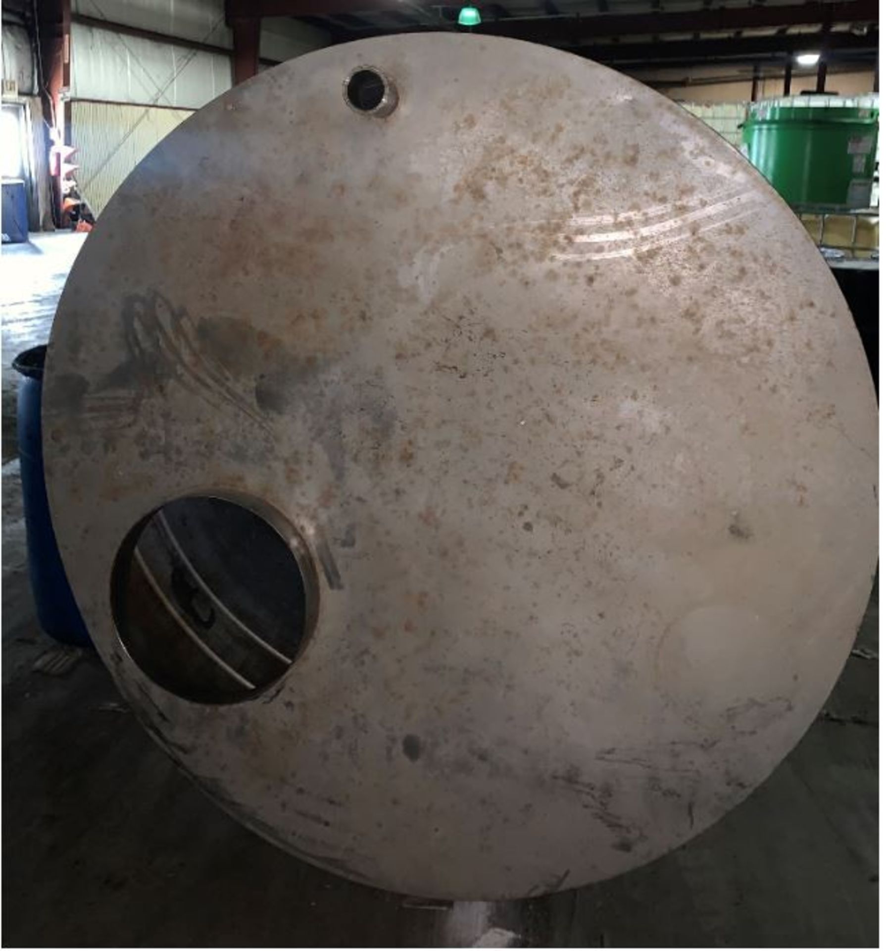 1000 Gallon (approx.) Stainless Steel Single Wall Tank-70" diameter, 60" straight side. Flat top and - Image 2 of 5