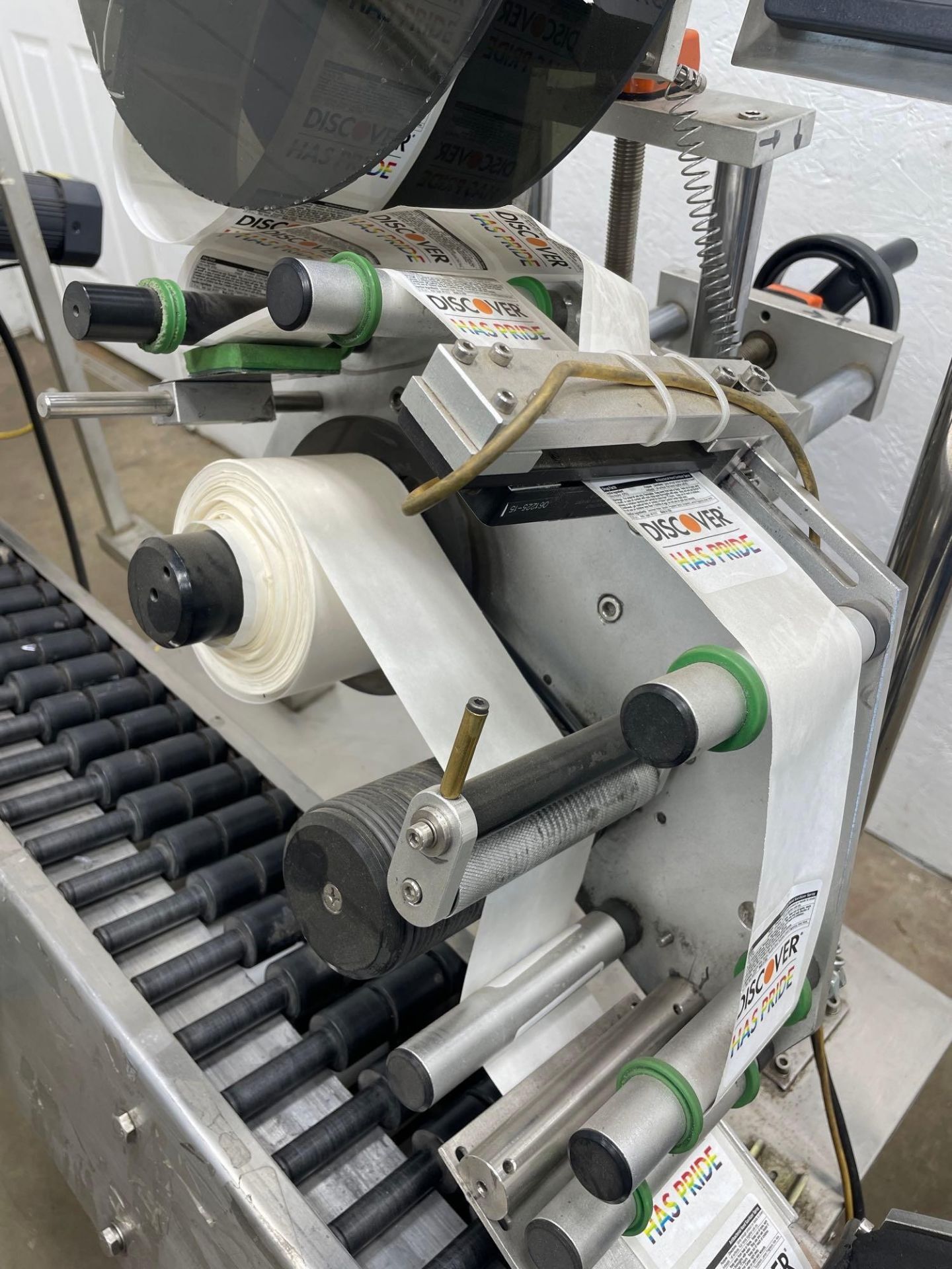 Automatic Sticker Wrap Around Bottle Horizontal Labeling Machine, 4 in Conveyor Belt, Weinview PLC - Bild 15 aus 16