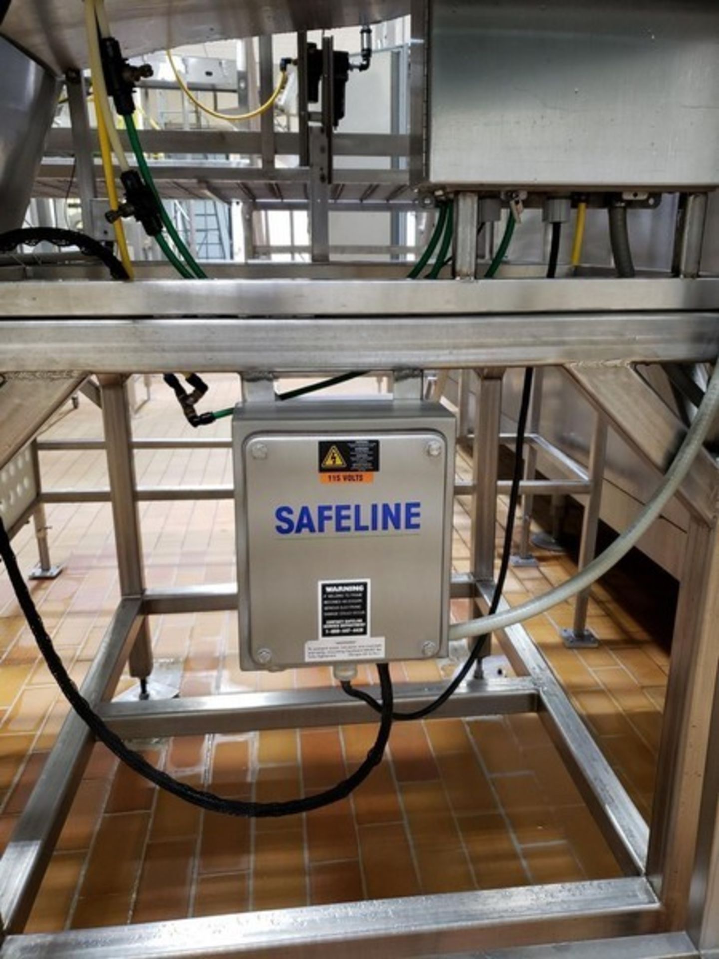 Safeline Mettler Toledo 3 x 40 S/S Sanitary Metal Detector, System was last used in a Tyson plant on - Image 21 of 22
