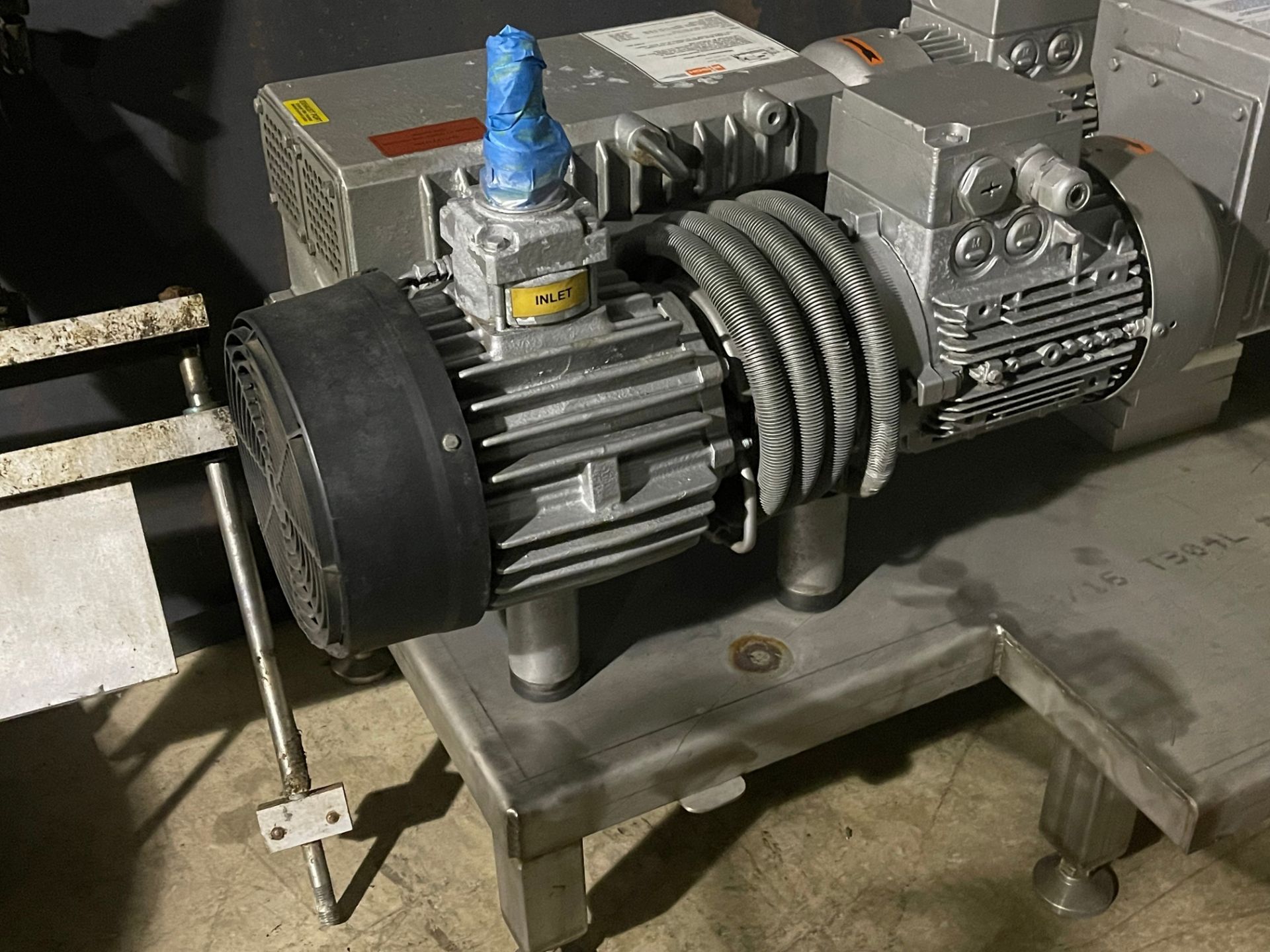 Busch RAO 100 Vacuum Pump - 5 hp - Recently Rebuilit (Load Fee $150) (Located Gardner, KS) - Image 4 of 4