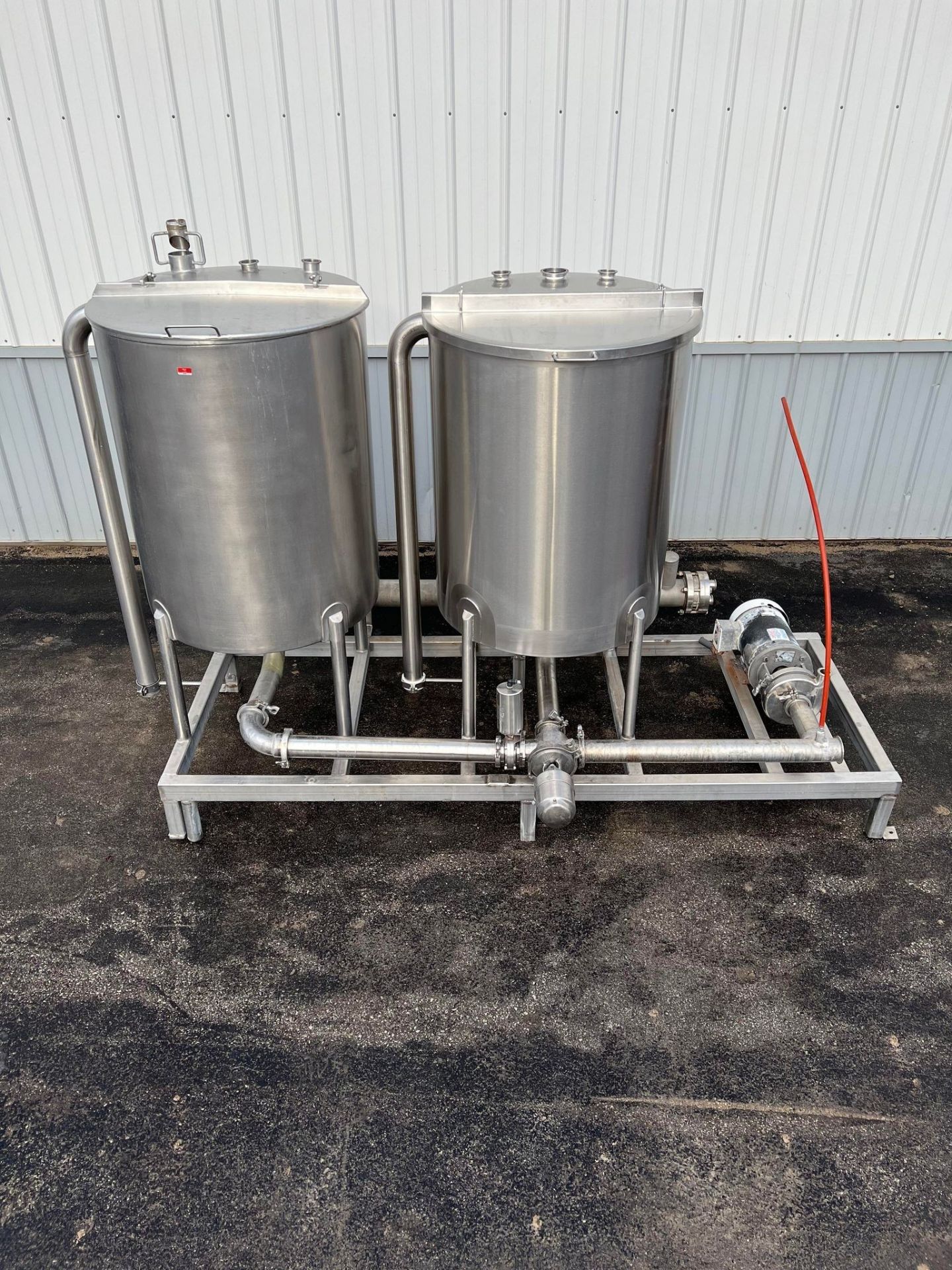 2-Tank CIP Skid consists of (2) 150 Gal. Single Shell Tank with Wing Top Covers,-(1) Tank is New and - Image 7 of 7