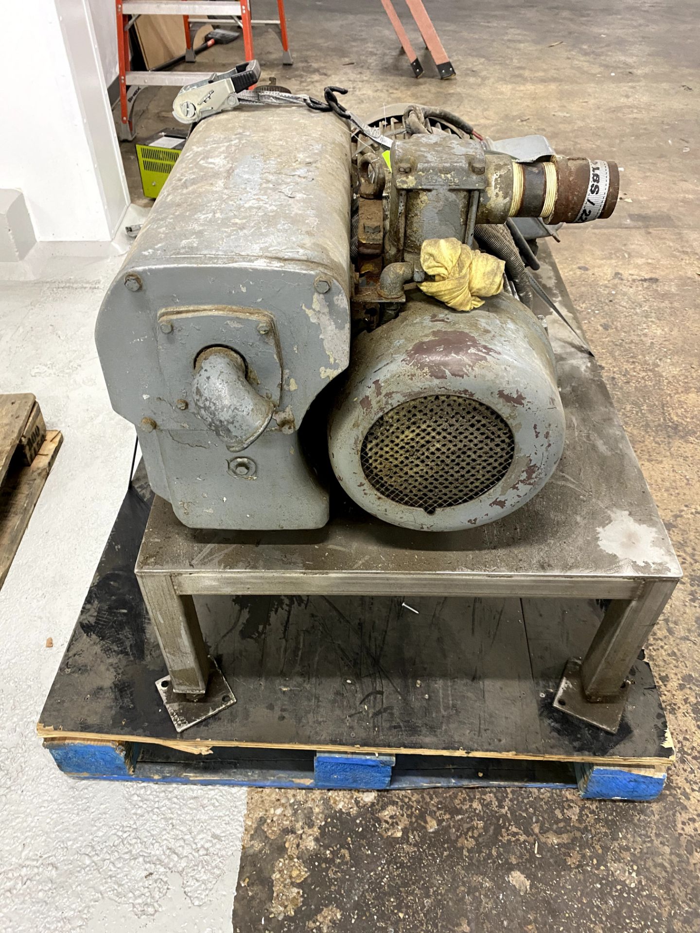 Busch Vacuum Pump (Rigging, Loading, Site Management Fee $100) (Located Beltsville, MD) - Image 3 of 3