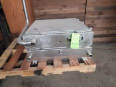 (2) Aprox. 30 x 30 x 8 S/S Electric Cabinets (Loading, Rigging & Site Management Fee $50.00 USD)