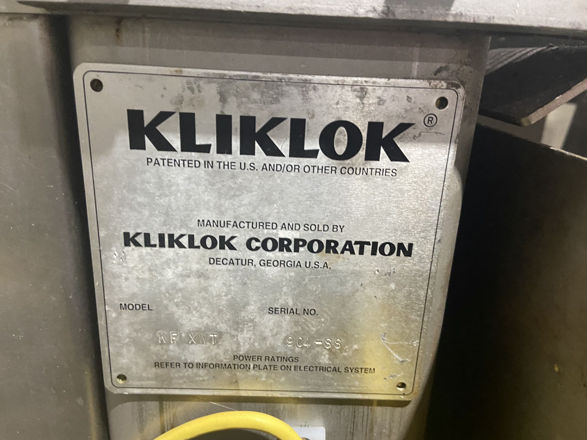 Kliklock Corp. Tray Former, M/N KF XWT, S/N 904-SS, Mounted on S/S Frame (LOCATED IN FT. ATKINSON, - Image 7 of 8