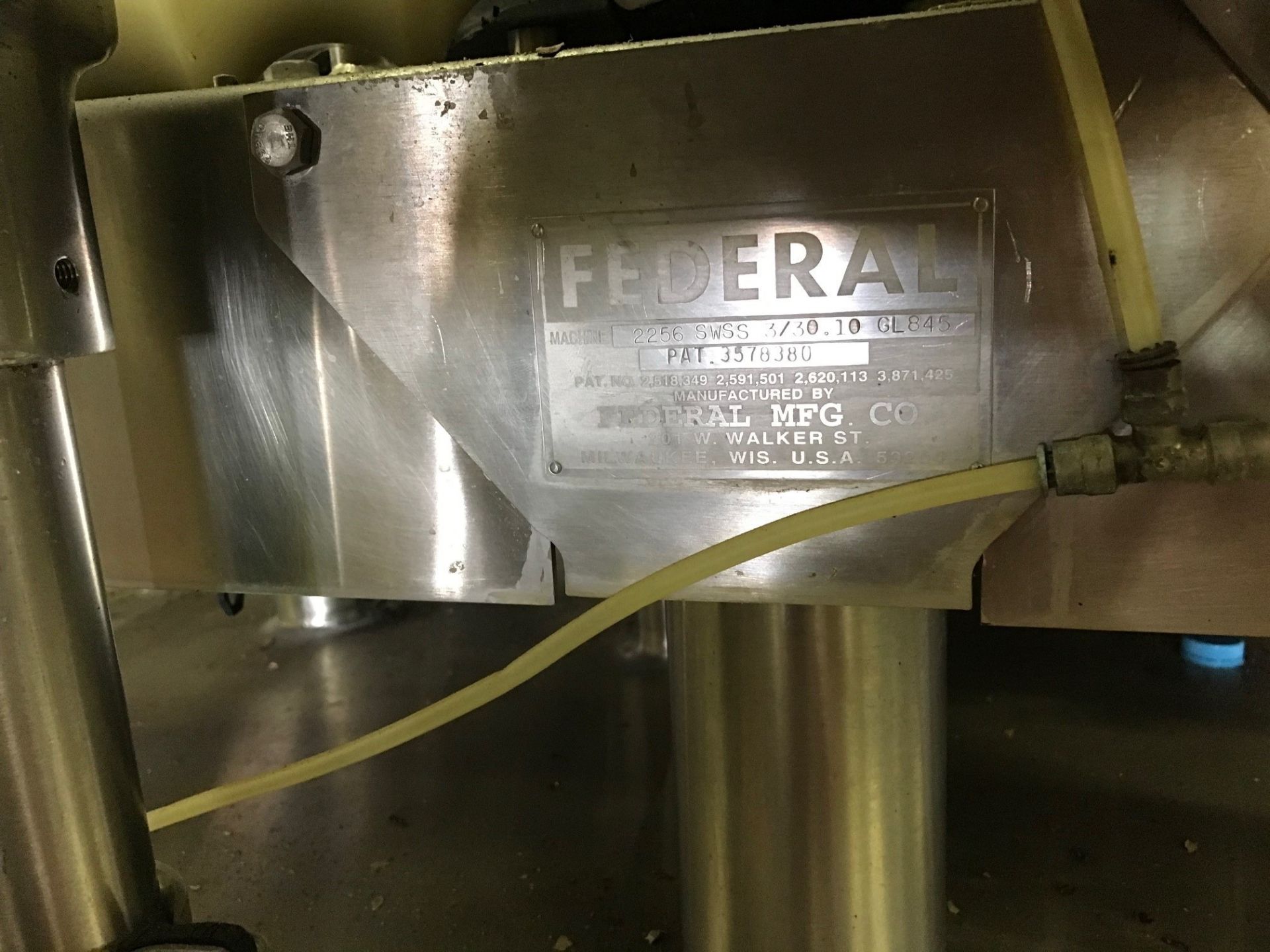 Federal 30-Head Small Bottle Filler, Model 2256 SWSS 3/30.10 GL845 with Bottle Screw Feeder, 10-Head - Image 2 of 5