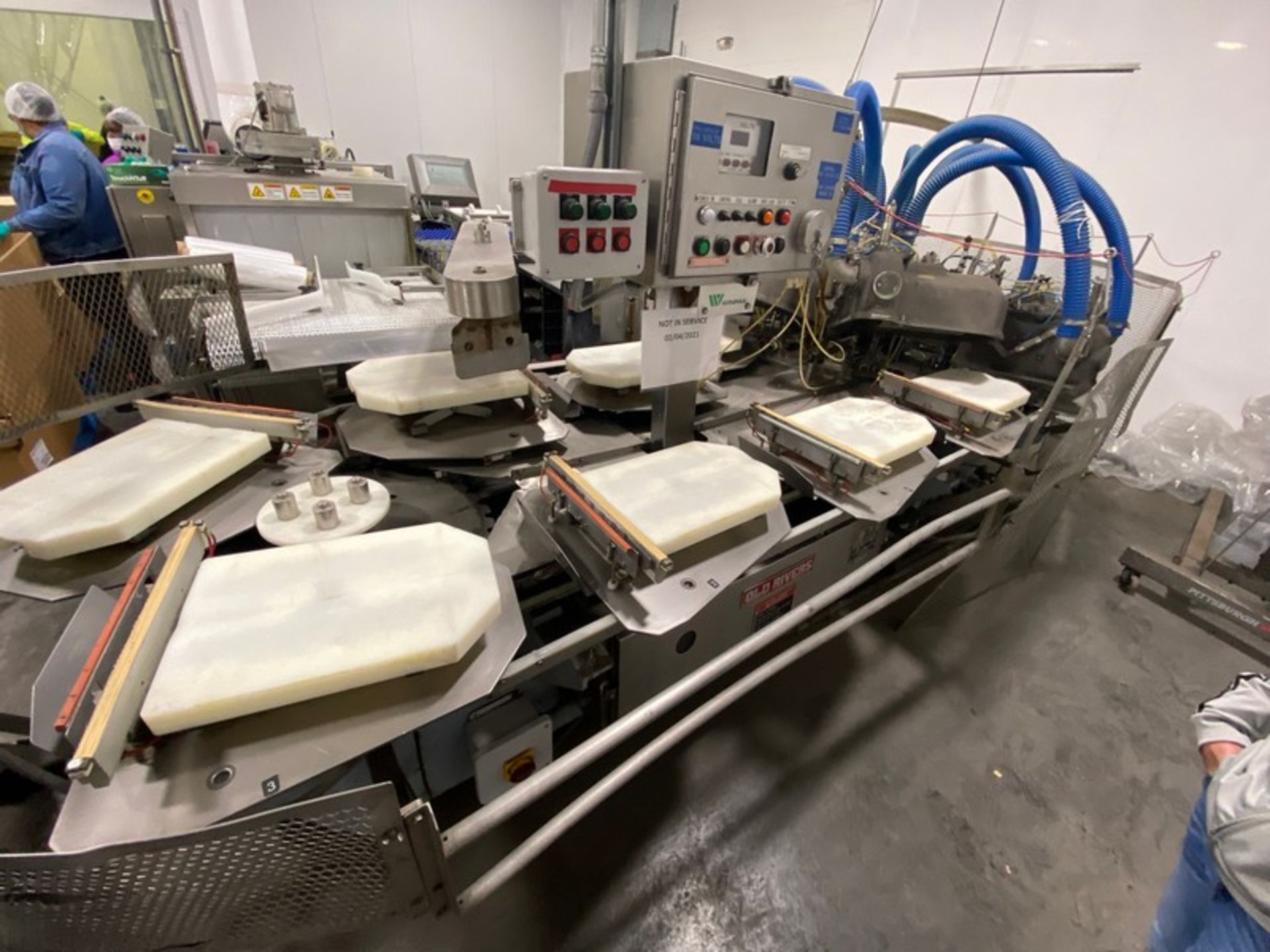 COMPLETE PACKAGING LINE: (1) Old Rivers 14-Station Rotary Vacuum Packager, M/N 8600, S/N 0723976, - Image 12 of 40