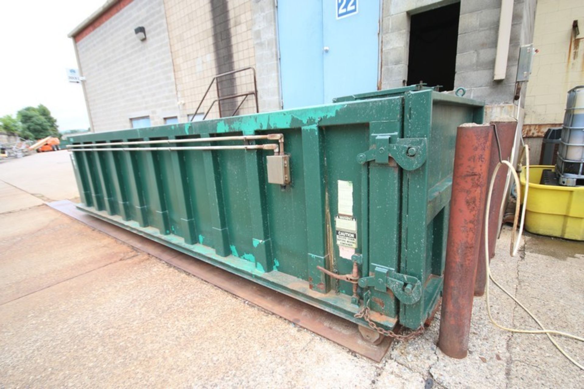 Galfab 20 Cubic Yard Enclosed Waste Container, Model OS2244, SN 2515, with Top Mounted Hinged Door - Image 2 of 6
