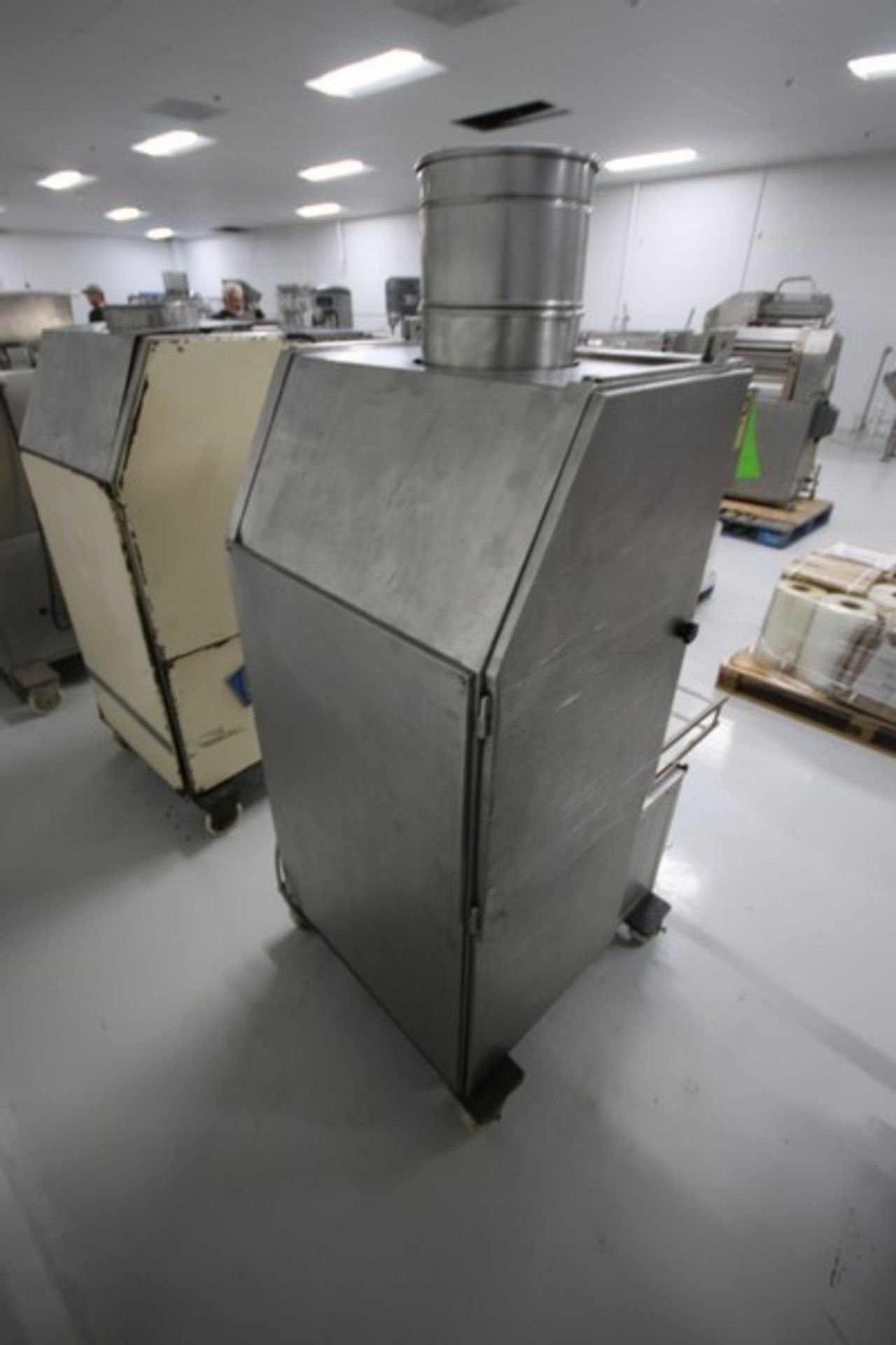 Toresani Tortellini Machine, M/N MR265A, Type 85451, 220 Volts, Mounted on Portable Frame (LOCATED - Image 3 of 4