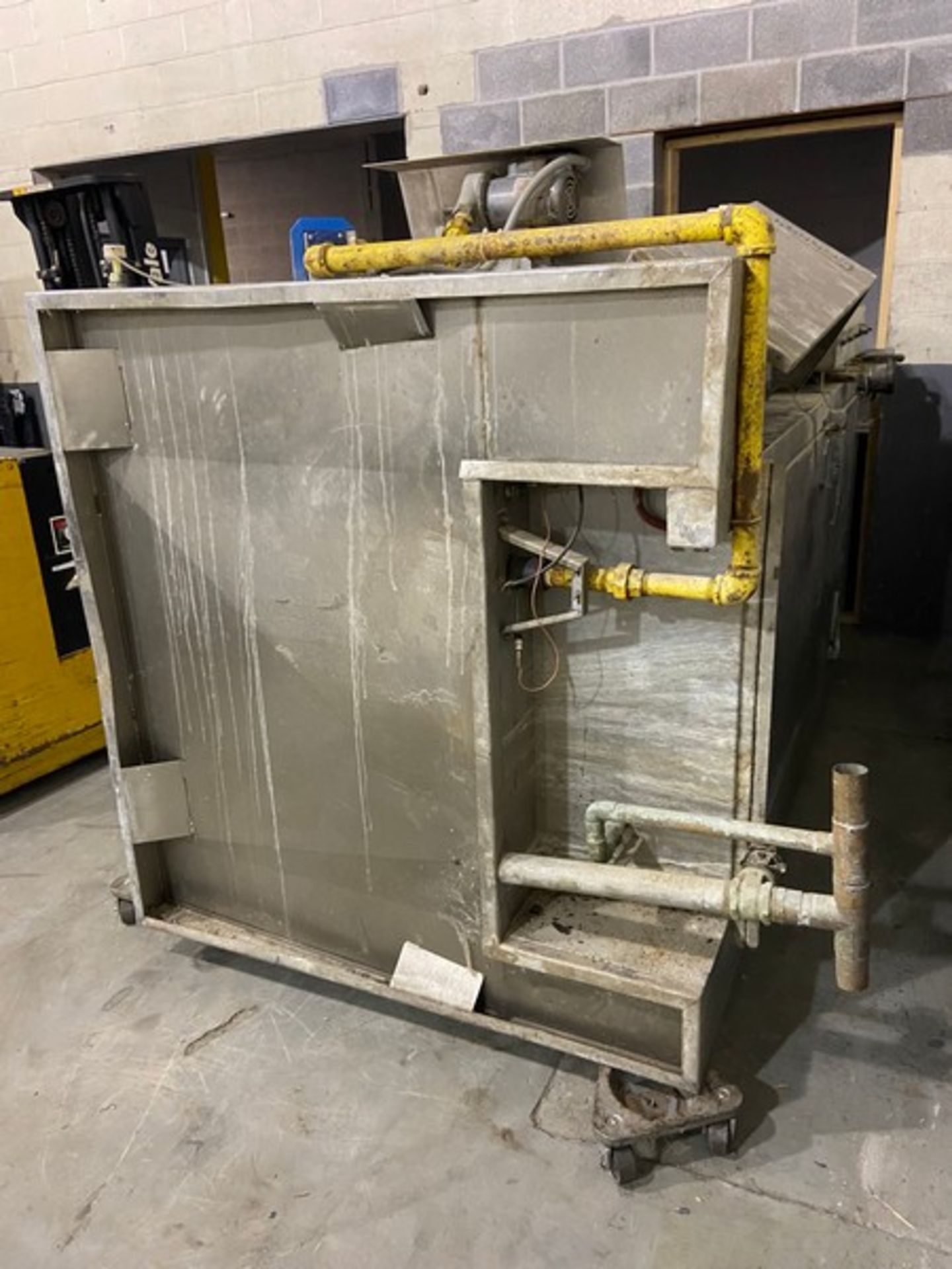 S/S Rack Washer, with Top Mounted Motor (LOCATED IN CARLISLE, PA) (RIGGING, LOADING, & SITE - Image 2 of 5