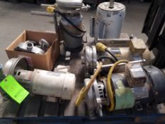 Pallet of 5 Motors and Pumps (Loading, Rigging & Site Management Fee $100.00 USD)(Located Fort