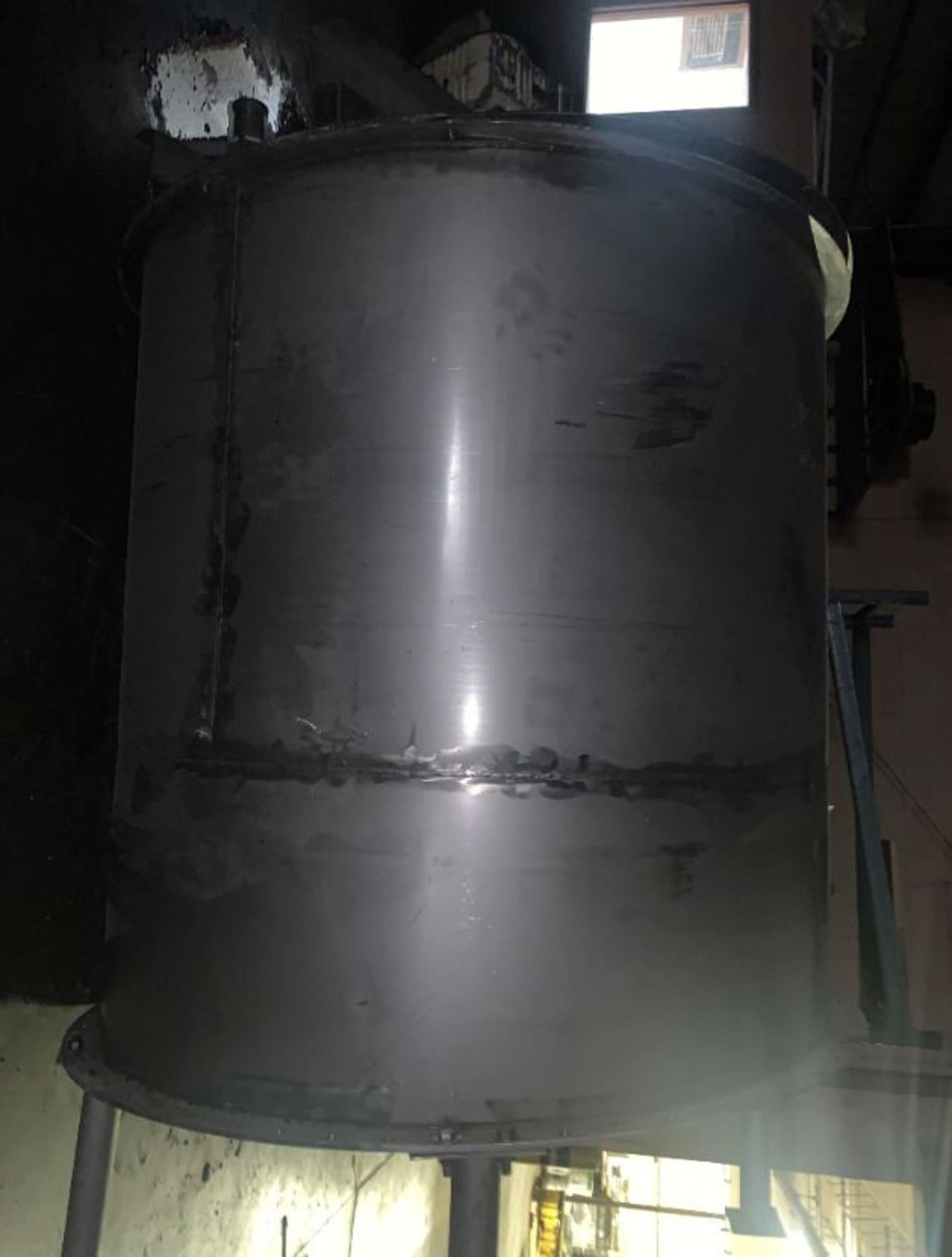 1100 Gallon (approx.) Stainless Steel Single Wall Tank-72" diameter, 72" straight side, top entering - Image 3 of 9