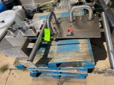 Double Flow Plate 2" x 5; 2 1/2" x 4 (Loading Fee $50) (Located Dixon, IL)