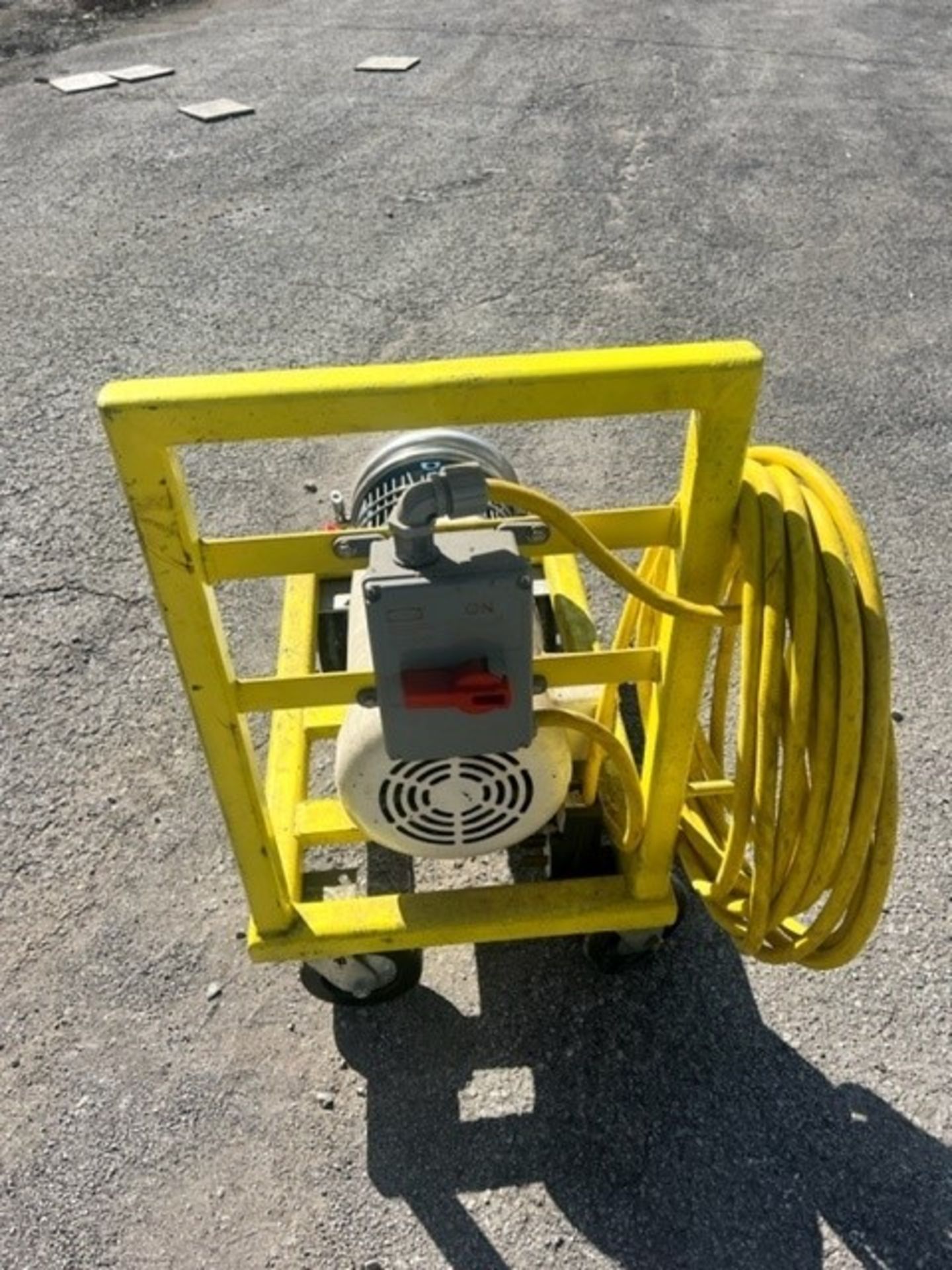 Tri-Clover 7.5 hp Centrifgal Pump on Cart with 2" x 3" Clamp Type S/S Head, with Safety Switch, 1725 - Image 4 of 5