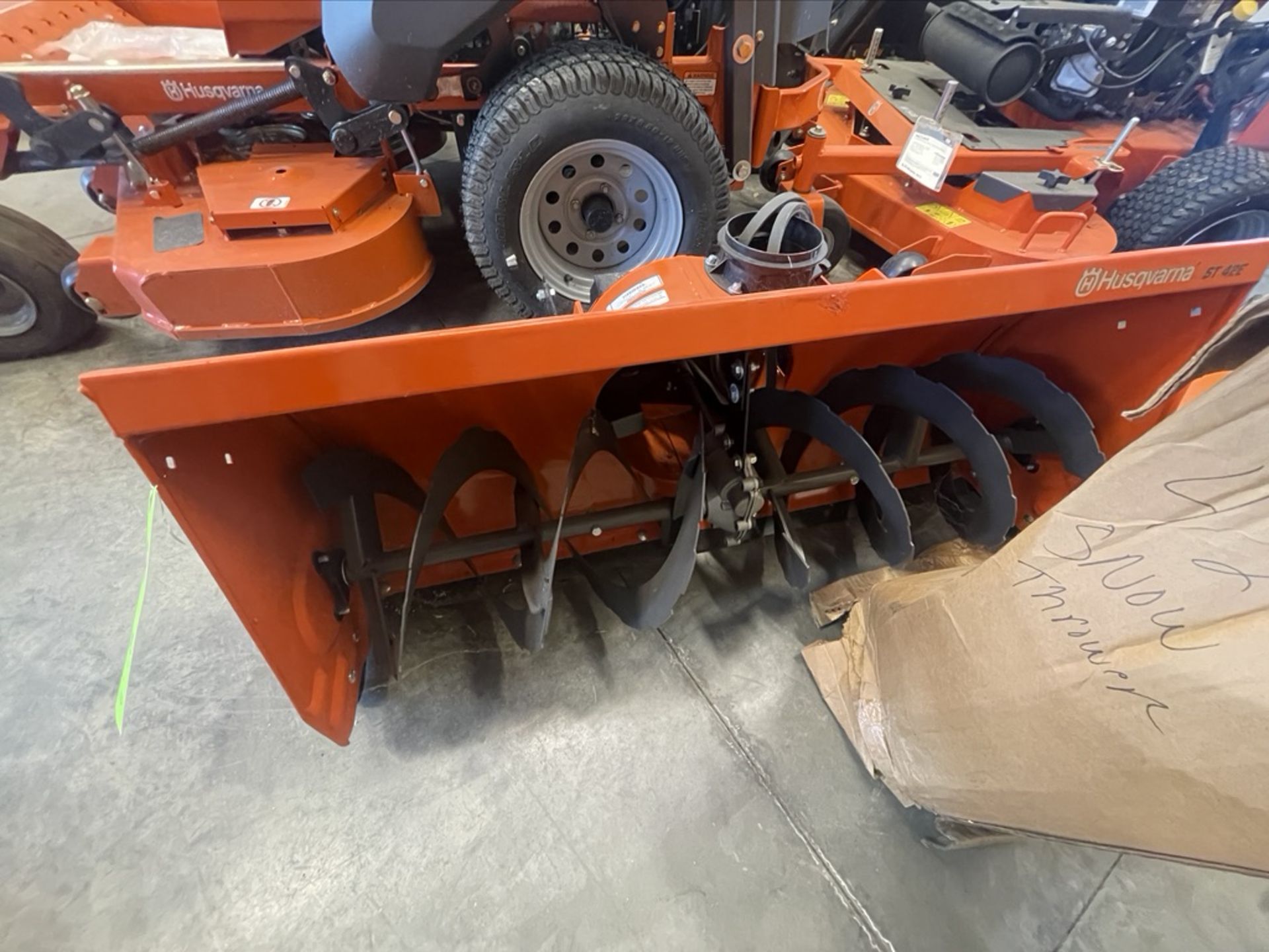 HUSQVARNA 42" SNOW THROWER, MODEL ST 42E (ALL ITEMS MUST BE REMOVED BY THE PURCHASERS ON OR BEFORE - Image 2 of 5