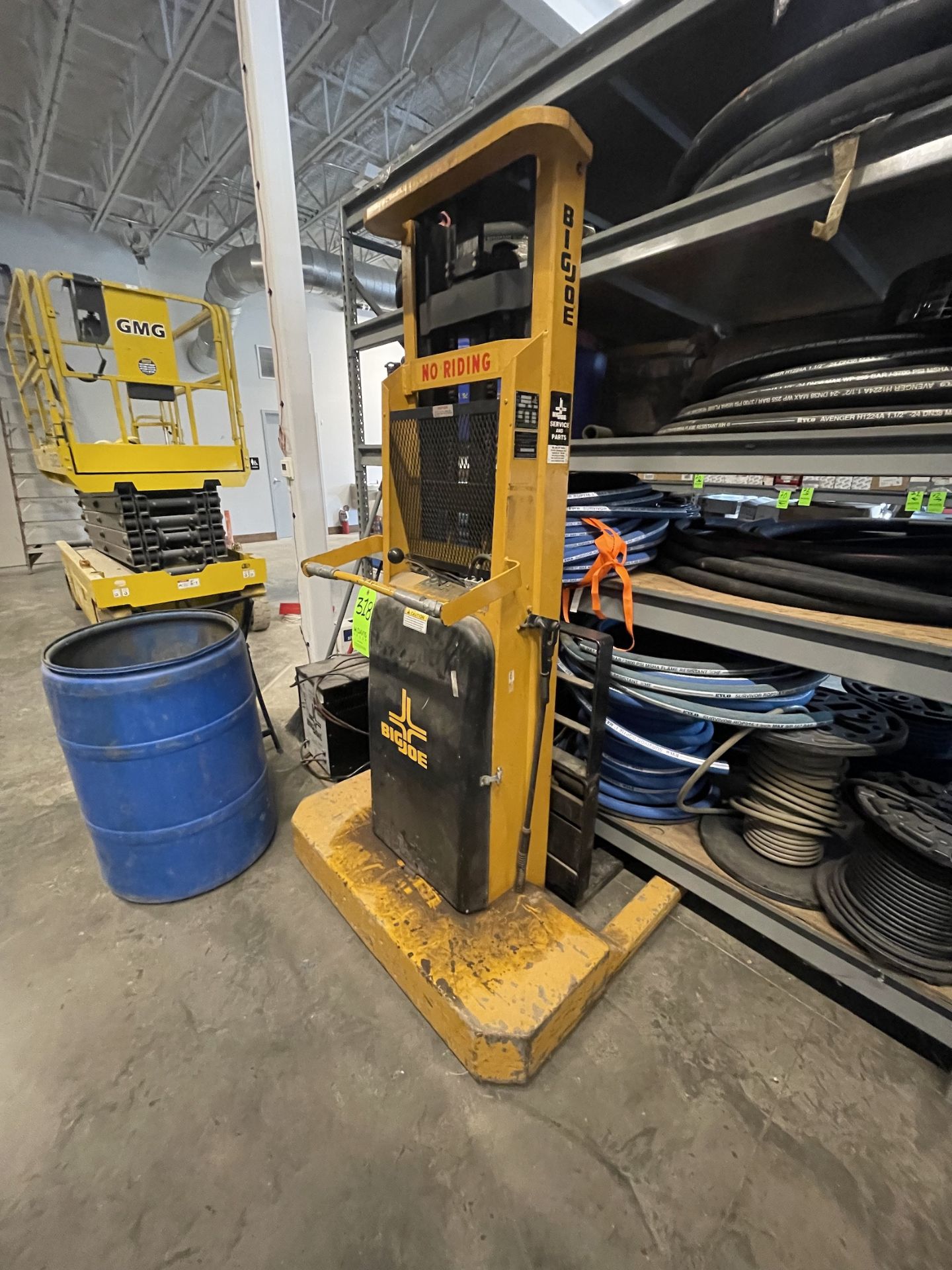 BIG JOE ORDER PICKER, MODEL IBH1620 - T10, S/N 329619, 1,600 LB CAPACITY, INCLUDES BATTERY