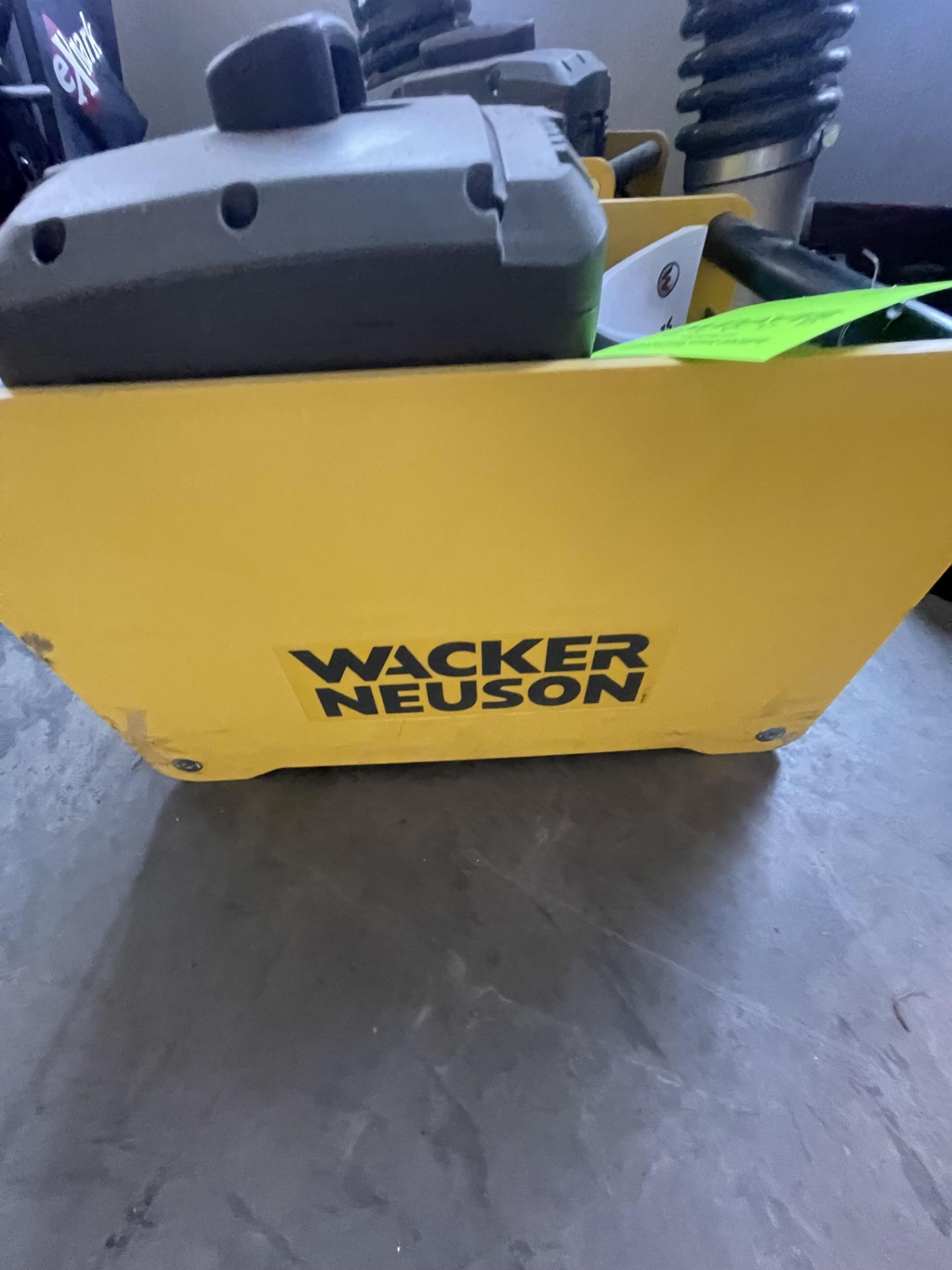 WACKER NEUSON BATTERY PACK WITH CHARGER (ALL PURCHASES MUST BE PAID FOR AND REMOVED BY 5/4/22) ( - Image 2 of 5