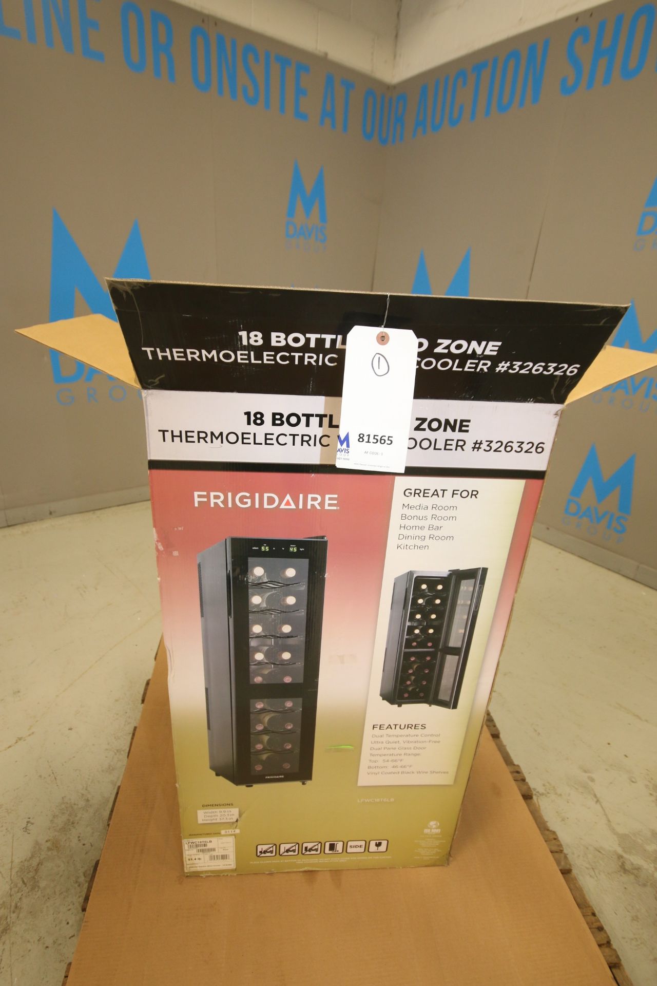 NIB Frigidaire 18-Botte Two Zone Thermoelectric Wine Cooler, #326326 Model LFWC18T6LB (INV#81565) (