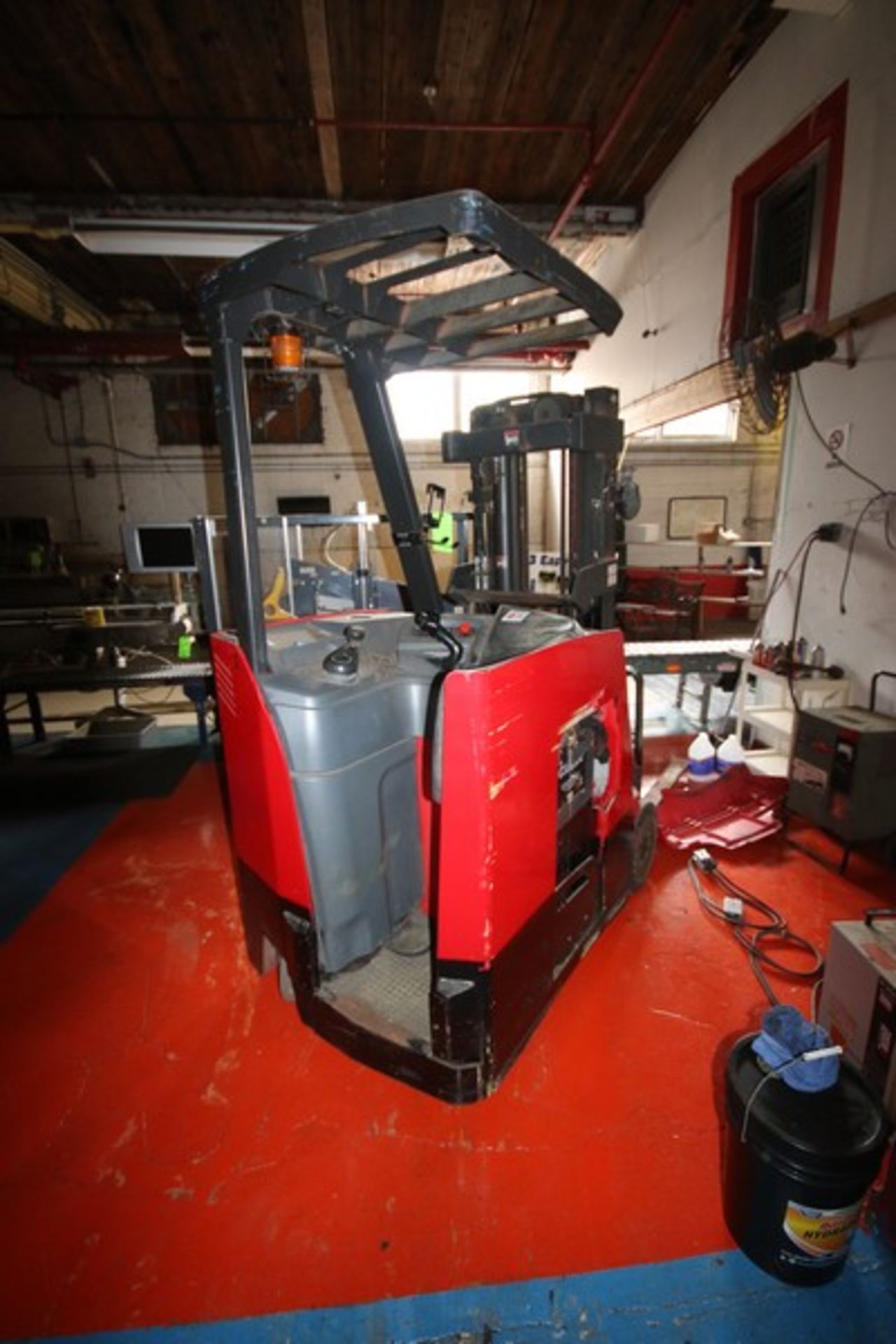 Raymond 3,000 lb. Stand-Up Electric Forklift, M/N 415-C30TT, S/N 415-12-34053, with Classic Forklift - Image 3 of 11