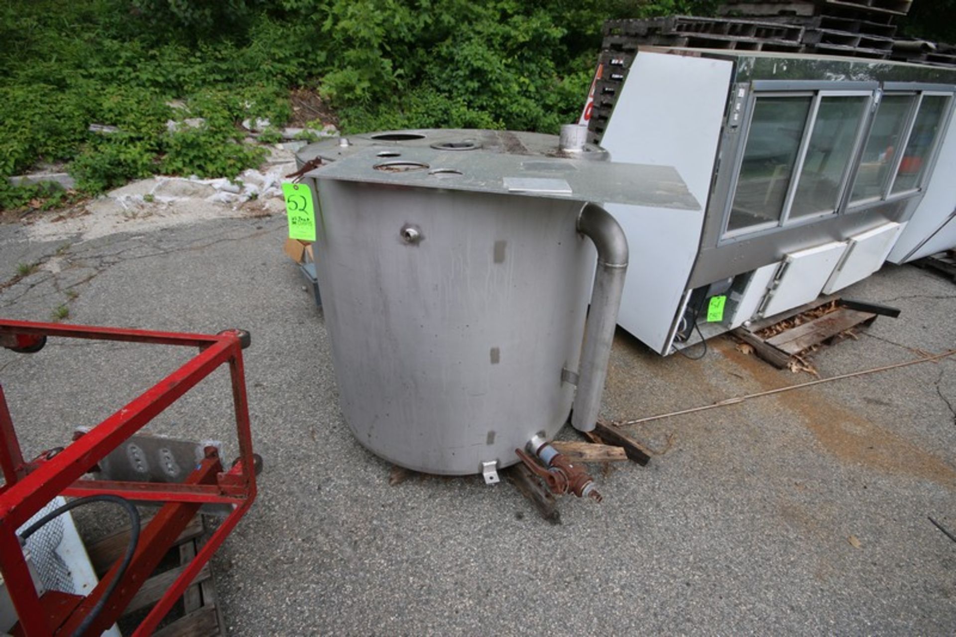 S/S Single Wall Tank, Tank Dims.: Aprox. 3 ft. 3” Tall x 3 ft. 5” Dia. with Mixer (LOCATED IN