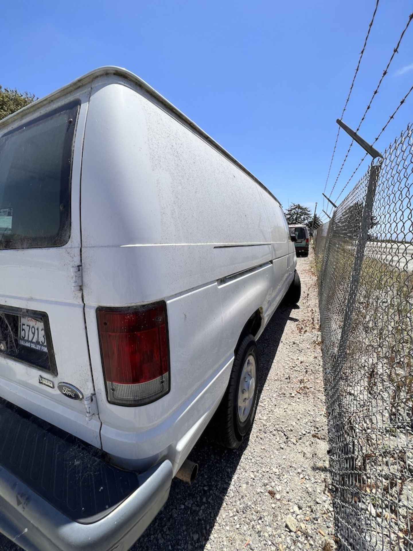 2013 FORD E-250 SUPER DUTY COMMERCIAL VAN, ODOMETER MILEAGE 82,474 -- LICENSE NUMBER 57913K1 - Image 22 of 33