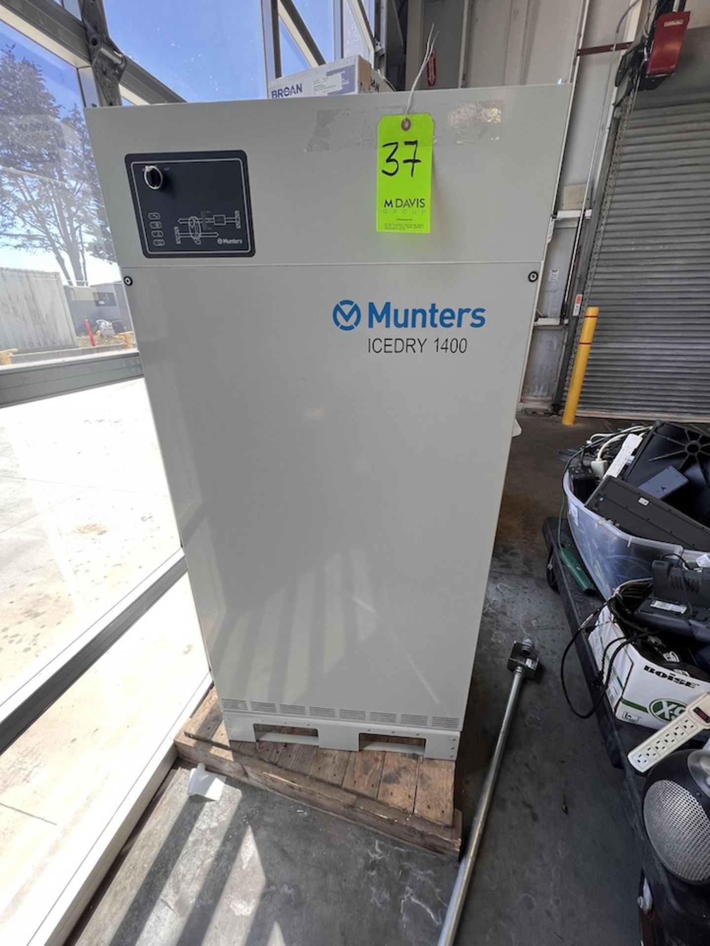 MUNTERS ICEDRY1400 STAND ALONE DEHUMIDIFIER, DESIGNED FOR INSTALLATION INSIDE COLD STORE WITH - Image 5 of 11