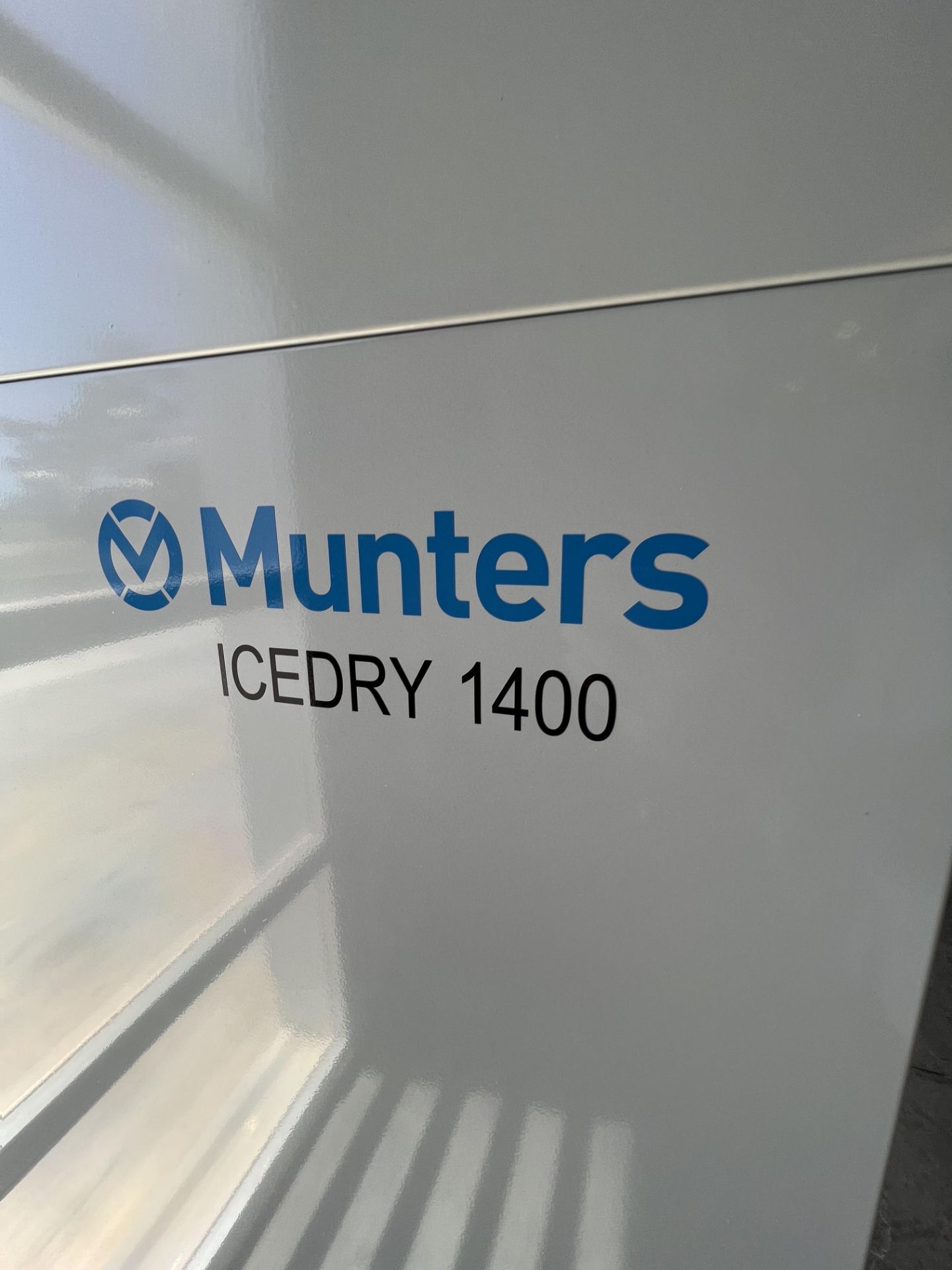 MUNTERS ICEDRY1400 STAND ALONE DEHUMIDIFIER, DESIGNED FOR INSTALLATION INSIDE COLD STORE WITH - Image 3 of 11