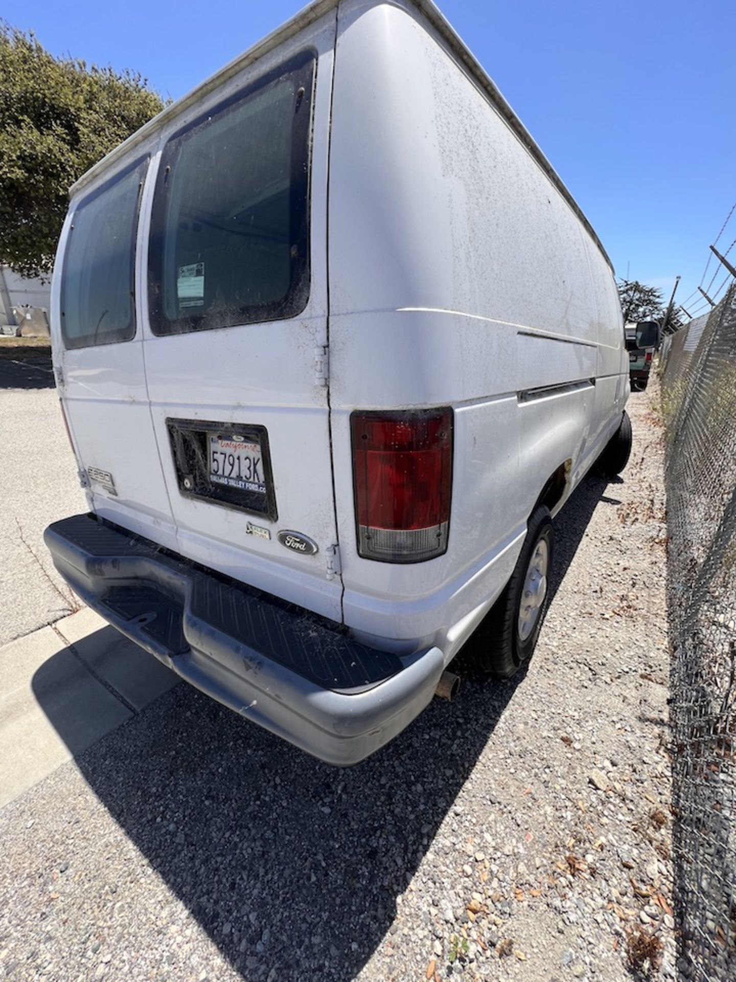 2013 FORD E-250 SUPER DUTY COMMERCIAL VAN, ODOMETER MILEAGE 82,474 -- LICENSE NUMBER 57913K1 - Image 21 of 33