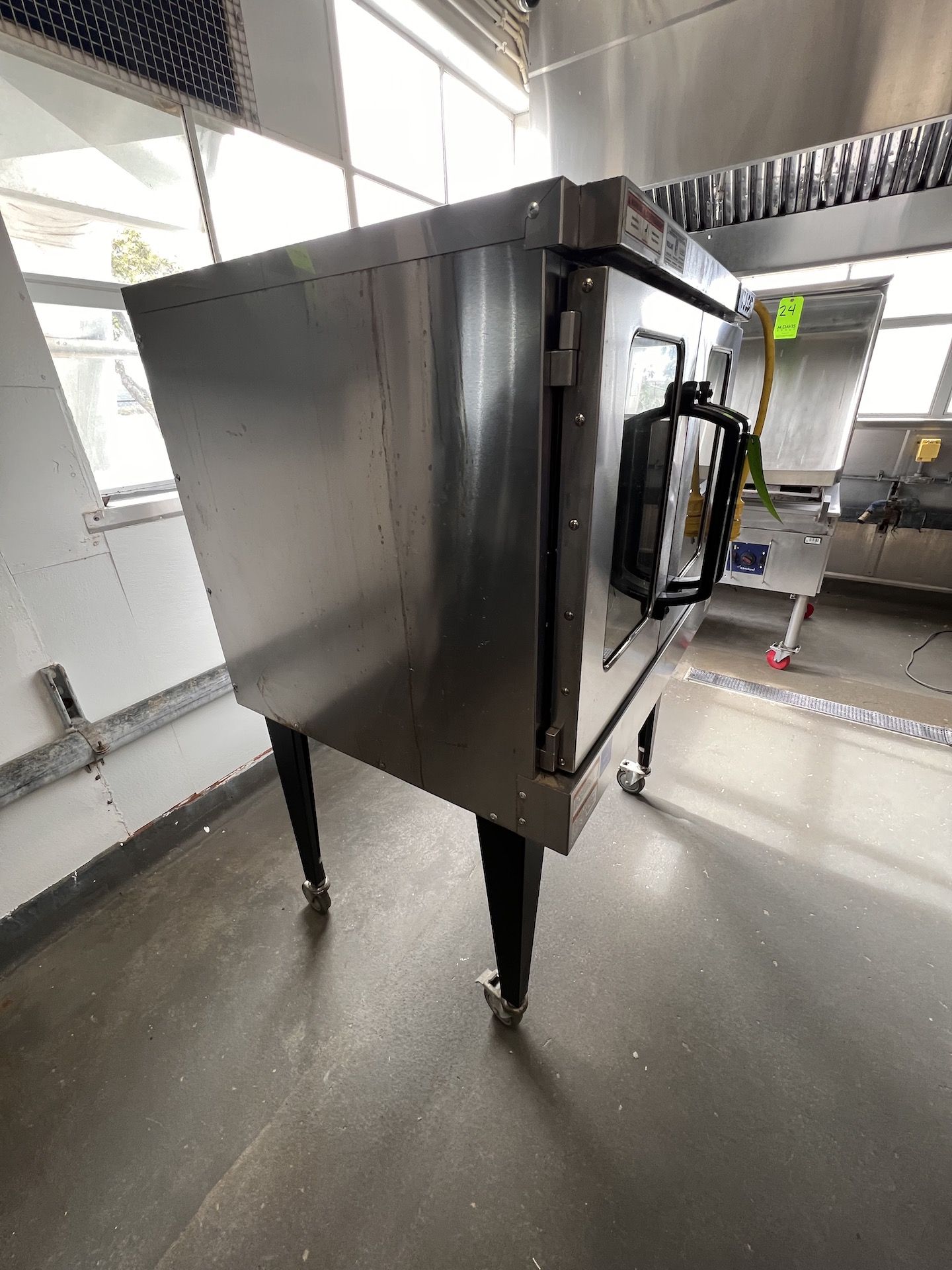 VULCAN S/S OVEN, MODEL VC5ED, S/N481985509, 208 V, 3/1 PH, PORTABLE / MOUNTED ON CASTERS - Image 2 of 10