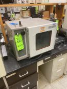 VWR Vacuum Oven, 120 Volts, 1 Phase (LOCATED IN PLAINSBORO, N.J.)