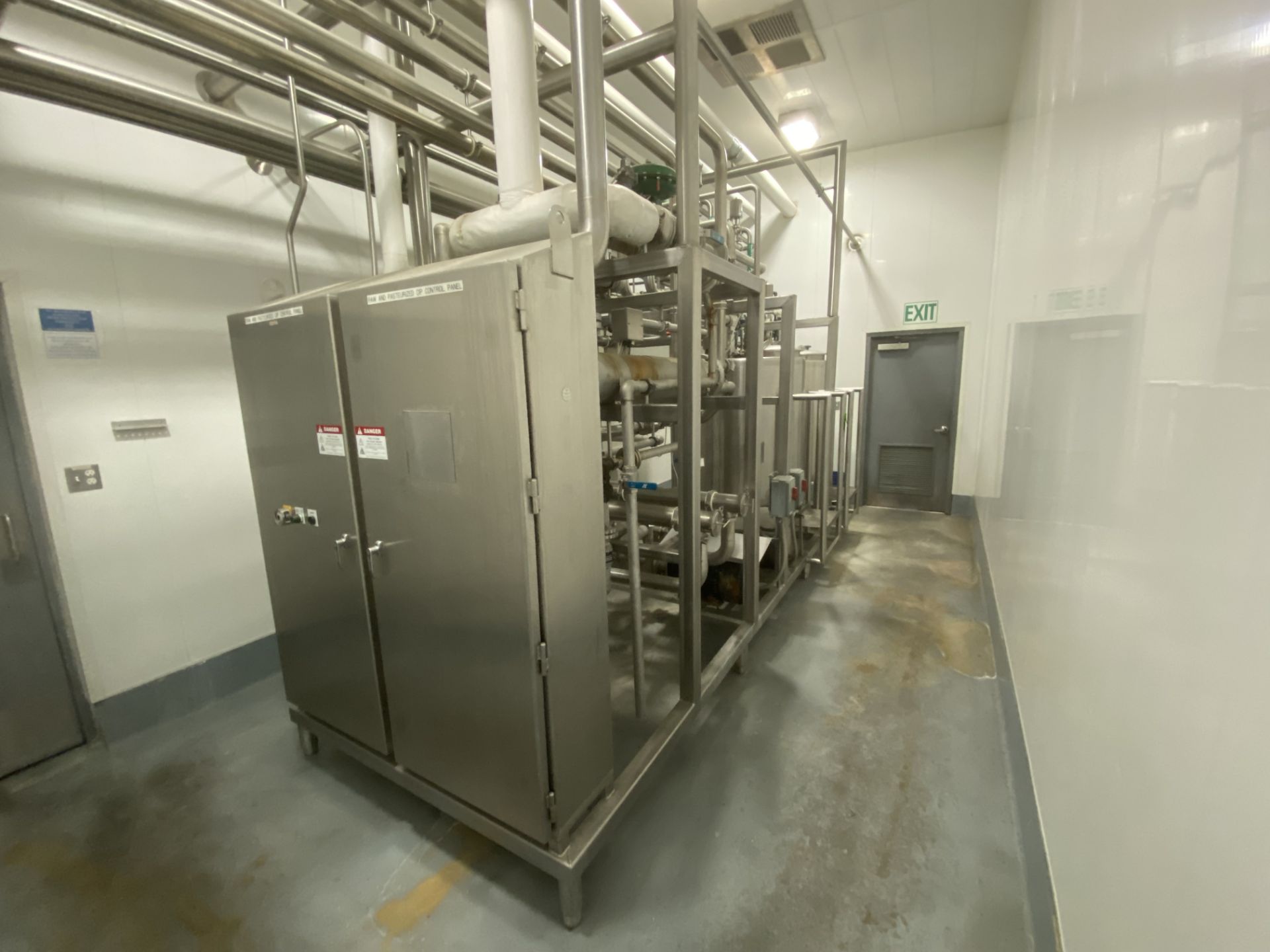Raw & Pasteurized CIP Skid, Single Service System, with (2) Single Wall Tanks, with (2) She’ll & - Bild 5 aus 10
