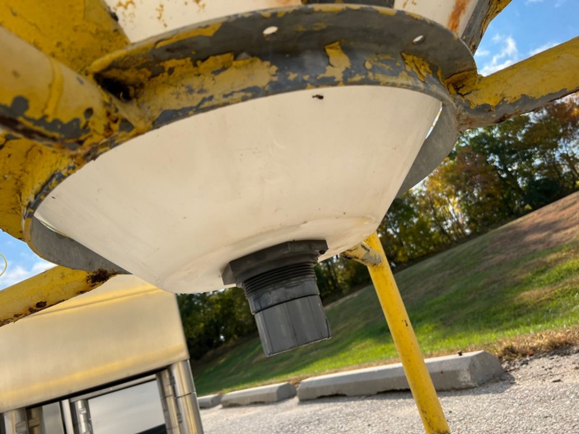 Plastic Holding Tank, with Cone Bottom (LOCATED IN NEBRASKA CITY, NE) - Image 3 of 5