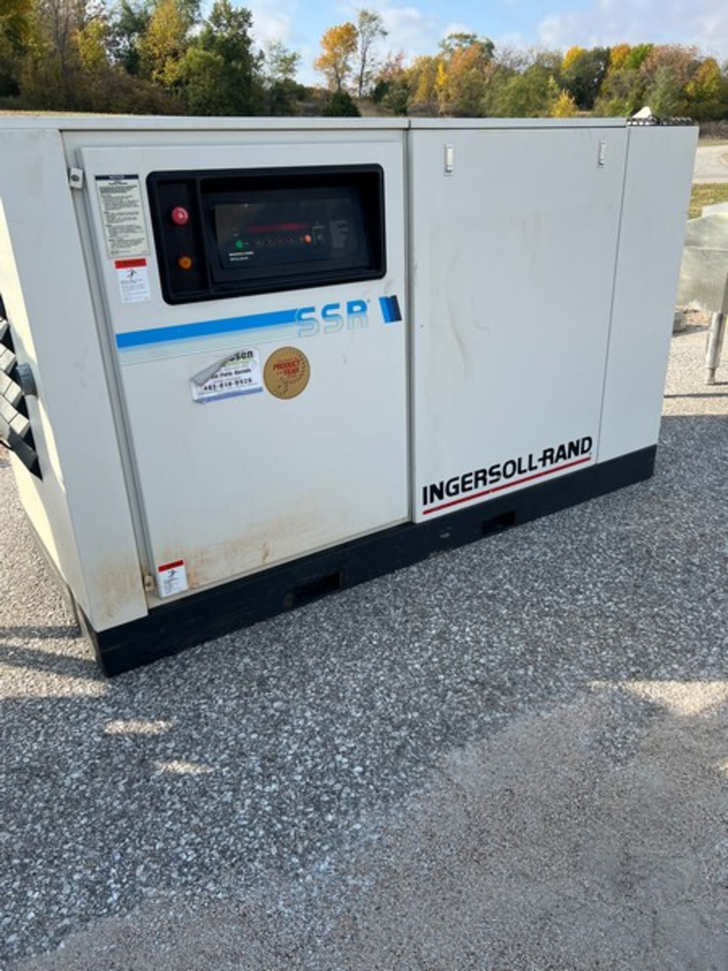 INGERSOLL RAND SSR AIR COMPRESSOR, MODEL 1225-455, 3510 RPM, 230/460 V (LOCATED IN NEBRASKA CITY, NE