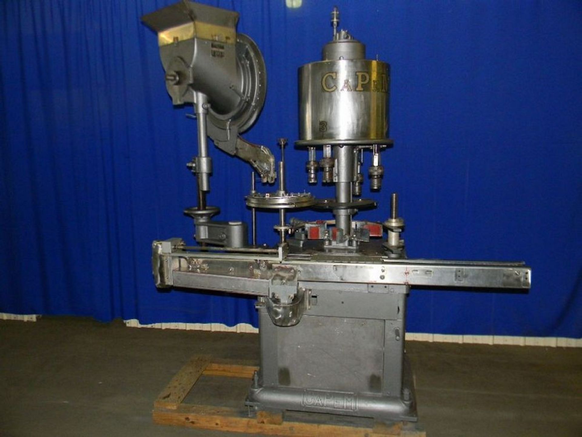 Qty (1) Consolidated D4FA 4 Head Rotary Screw Capper - Consolidated Model D4FA Rotary Screw Capper - - Image 2 of 5
