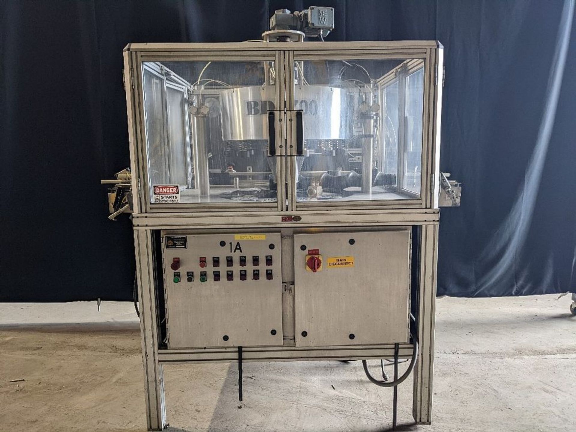 Qty (1) Bottling Development BD 2700 Rotary Secondary Bottle Orienter - 12 head rotary container